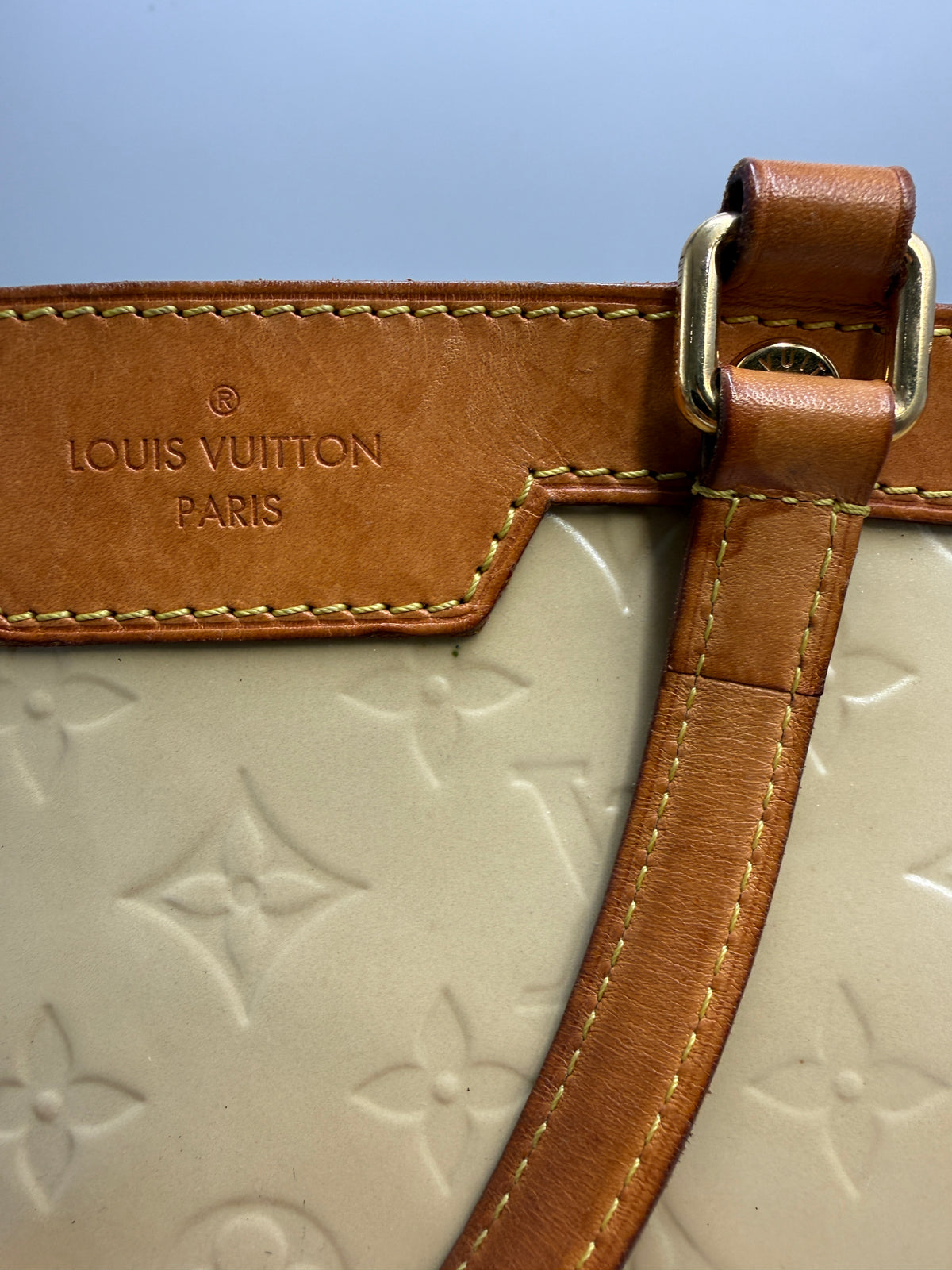 Louis Vuitton (VI0121) Brea MM Monogram Vernis Leather Bag – Yellow