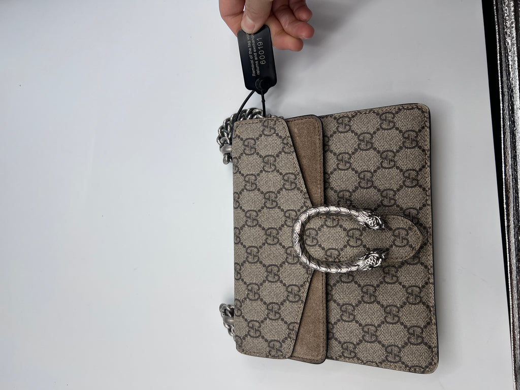 Gucci Dionysus Shoulder Bag