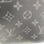 LV Men's Trio Messenger