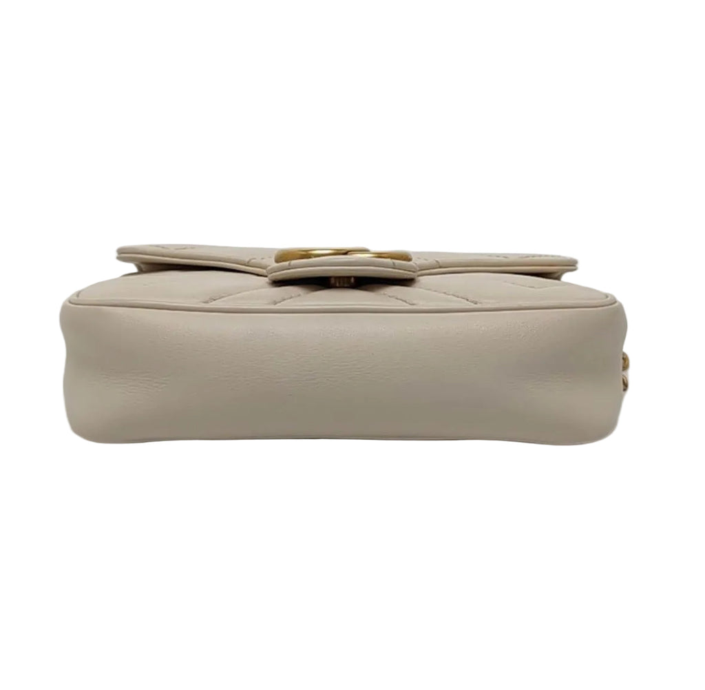 Gucci GG Marmont Super Mini Shoulder Bag Beige Matelassé Leather