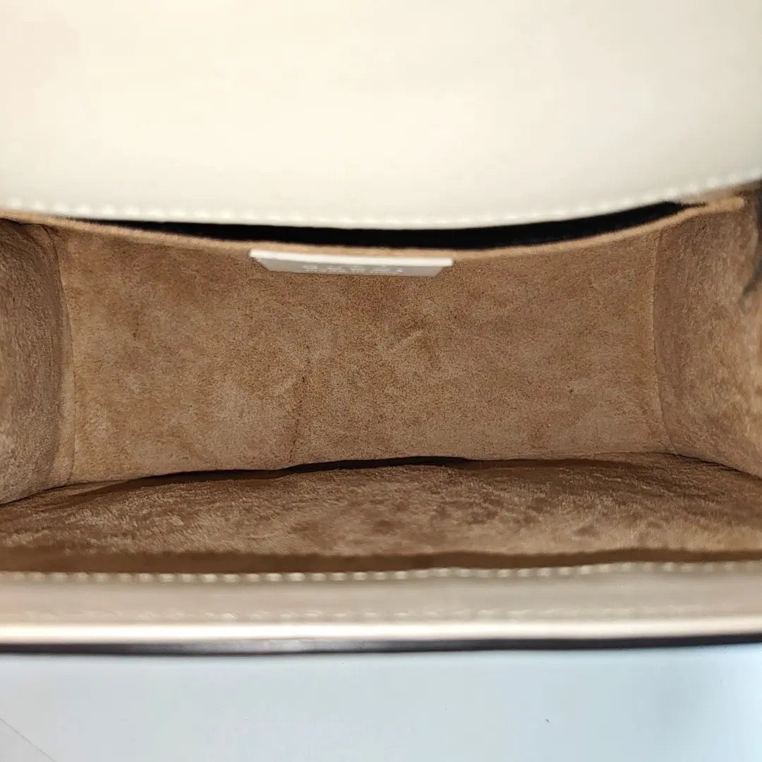 Gucci Sylvie Mini TopHandle