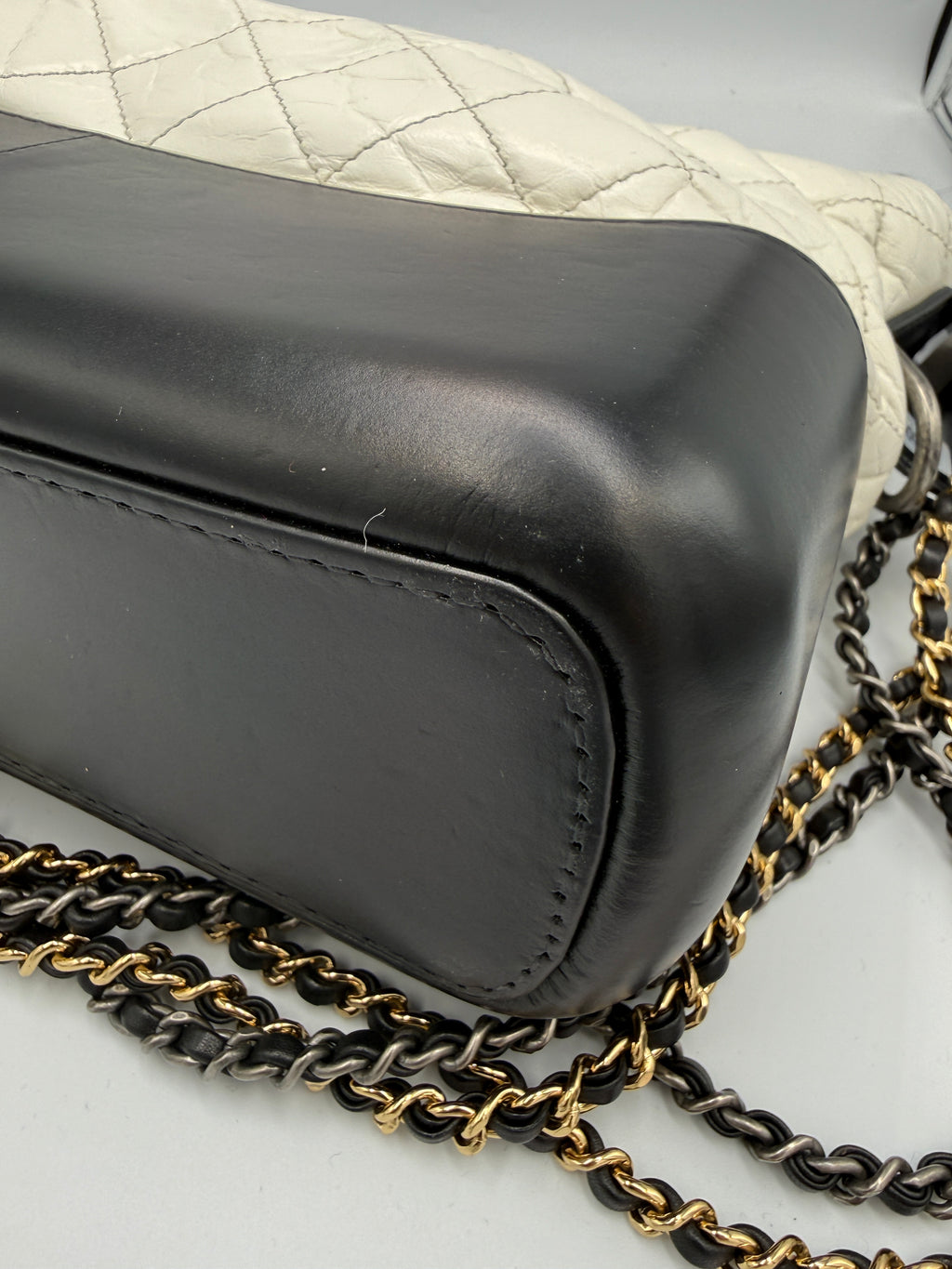 Chanel Gabrielle Medium Hobo - pre-owned