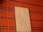 Louis Vuitton Neverfull Pouch – Monogram Canvas – Authentic Pre-owned Wristlet Clutch