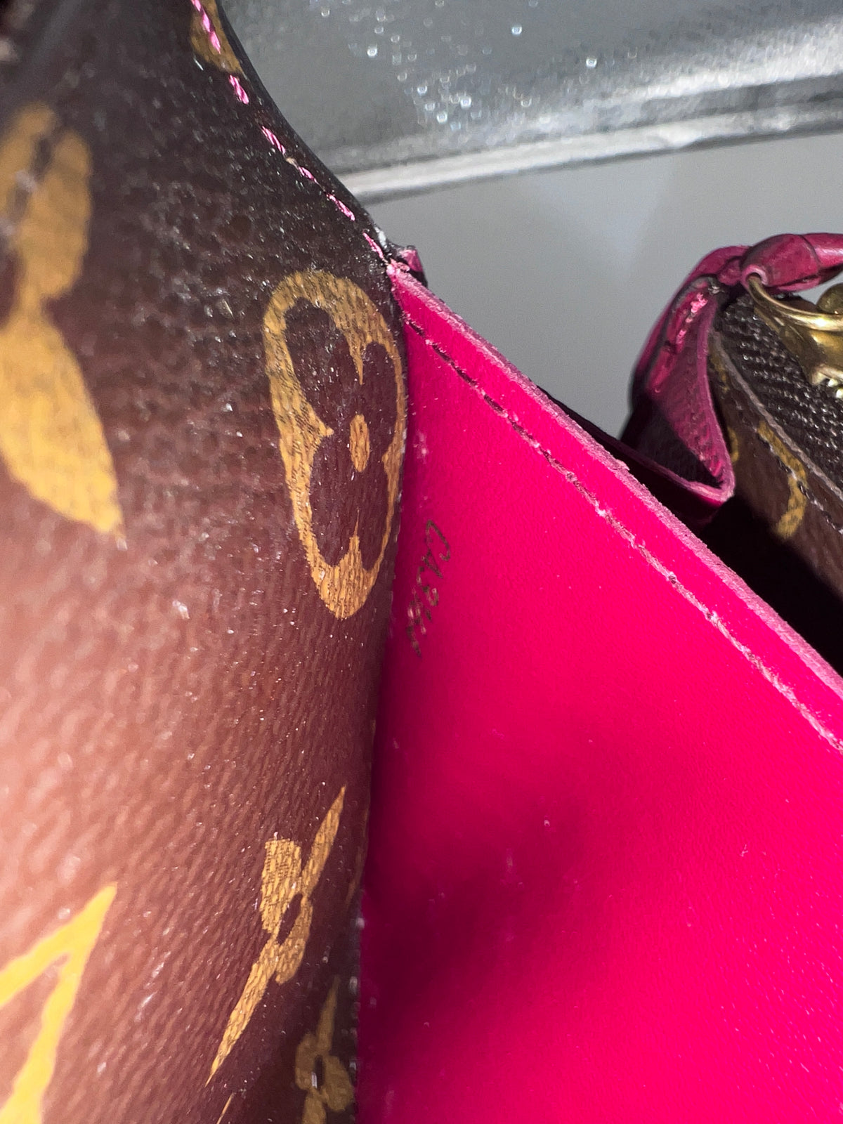Louis Vuitton Monogram Sarah Wallet
