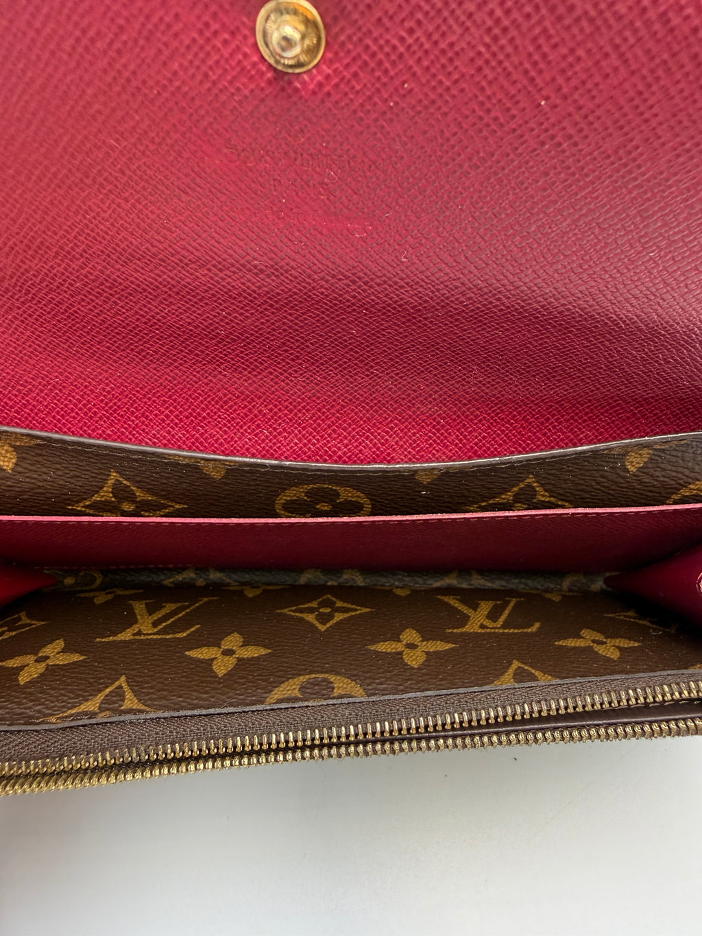 Pre-owned (Red) Louis Vuitton Monogram Zippy Wallet - Classic Long Wallet