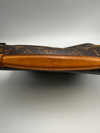 Pre-owned (2016)  Louis Vuitton Pochette Métis -Monogram Canvas - Crossbody Bag