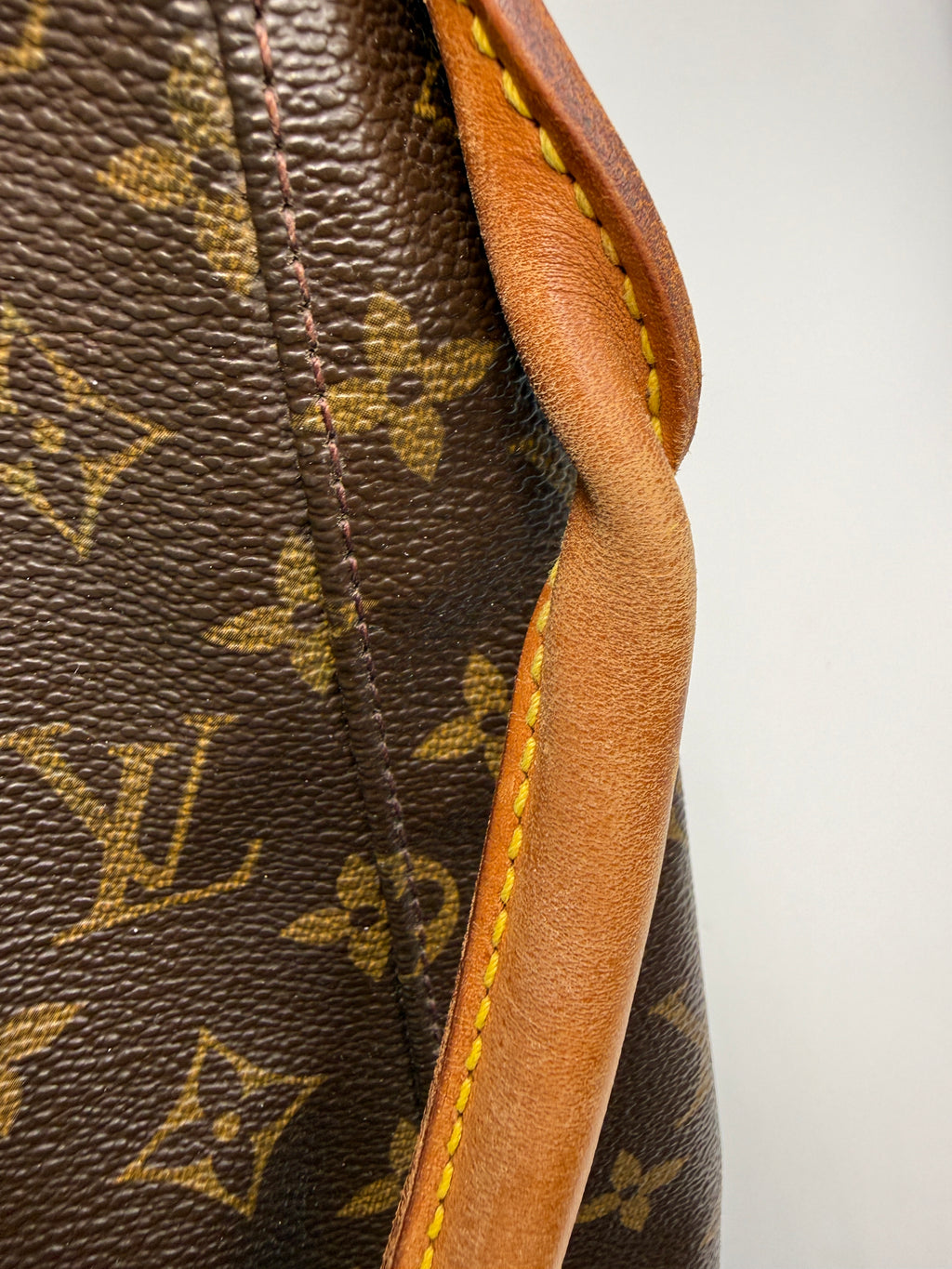 Louis Vuitton Vintage Loop (Vavin/Loop Shoulder Bag) GM in Monogram Canvas