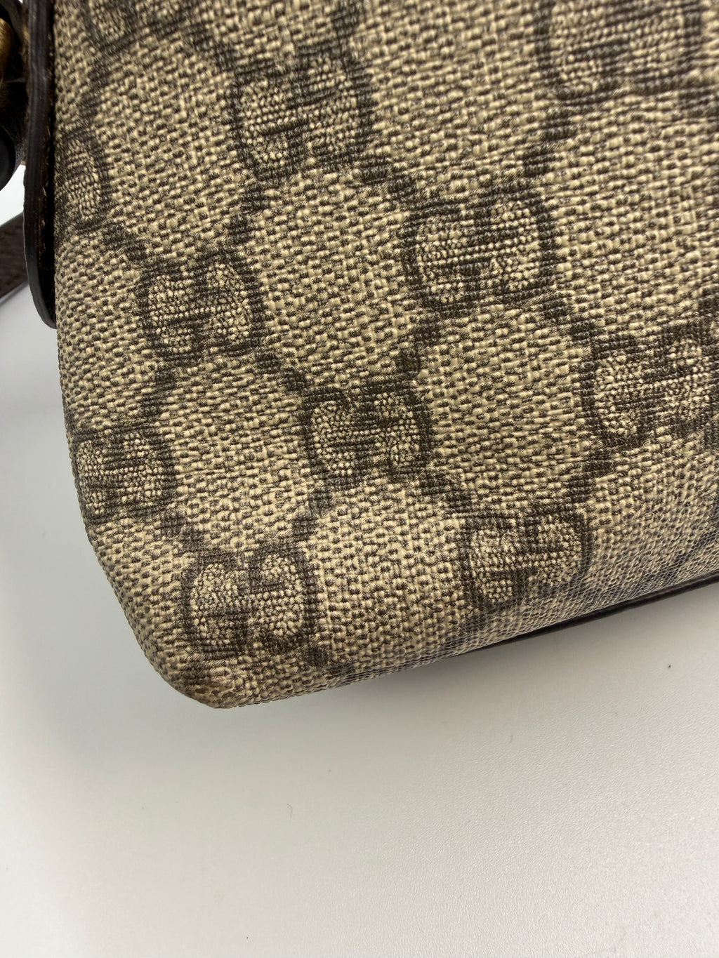 Gucci Ophidia GG Small Shoulder Bag in GG Supreme Canvas with Web Stripe