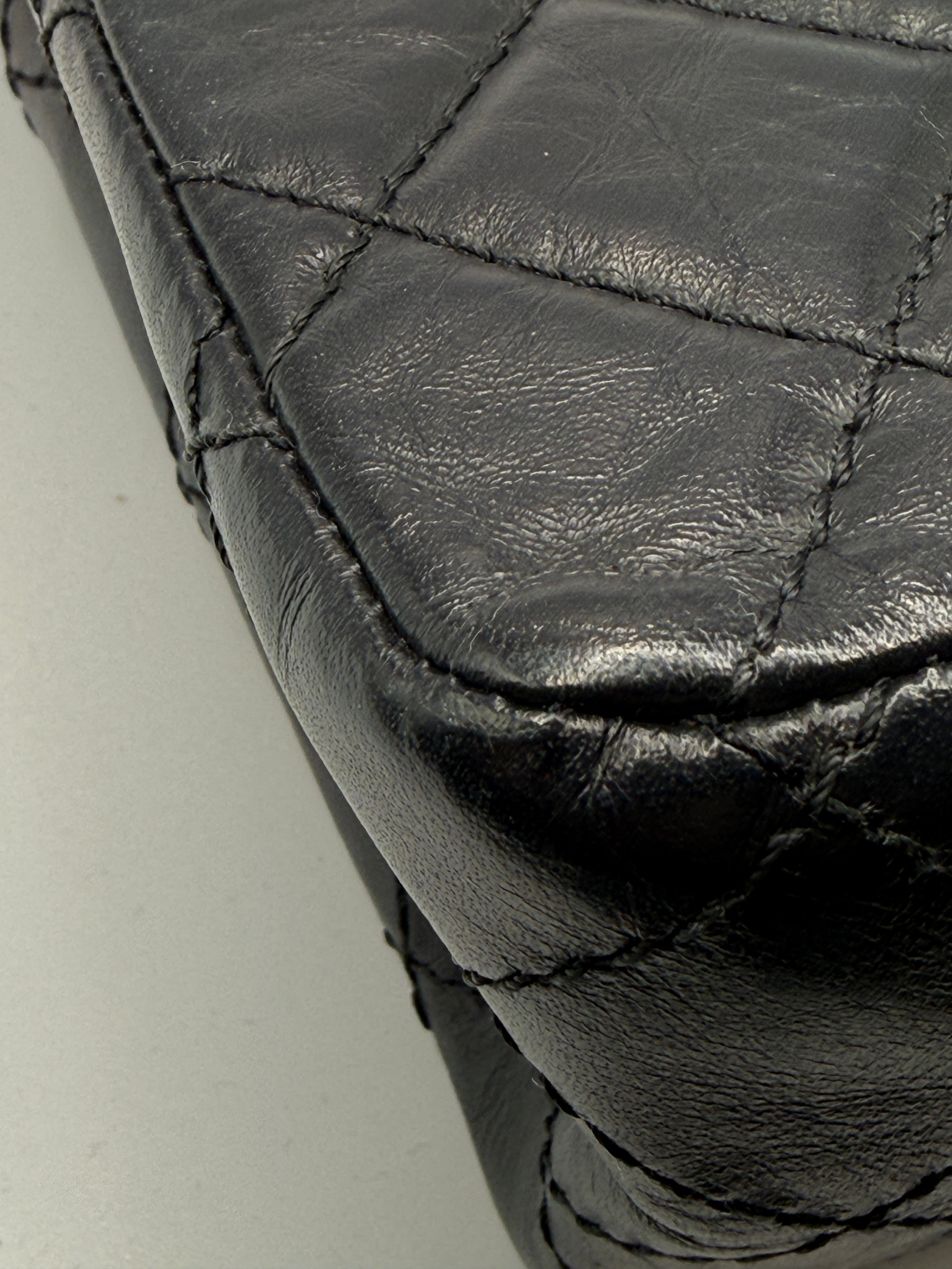 Pre-owned Chanel Black 2.55 Reissue Classic Flap Bag