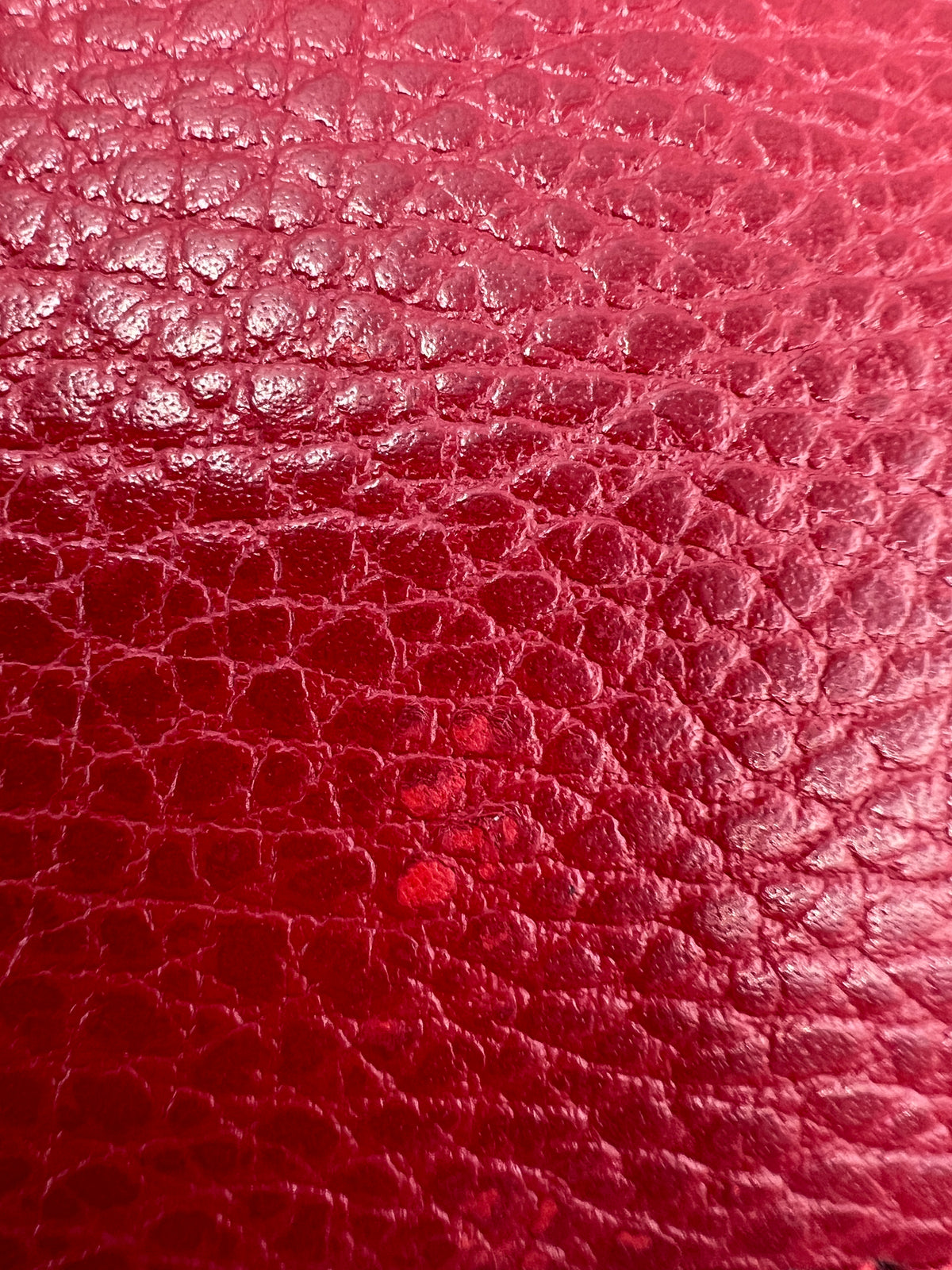 Gucci Dionysus Crystal-Embellished Medium Shoulder Bag in Red Grain Leather