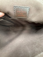Louis Vuitton Damier Ebene Brooklyn MM Messenger Bag