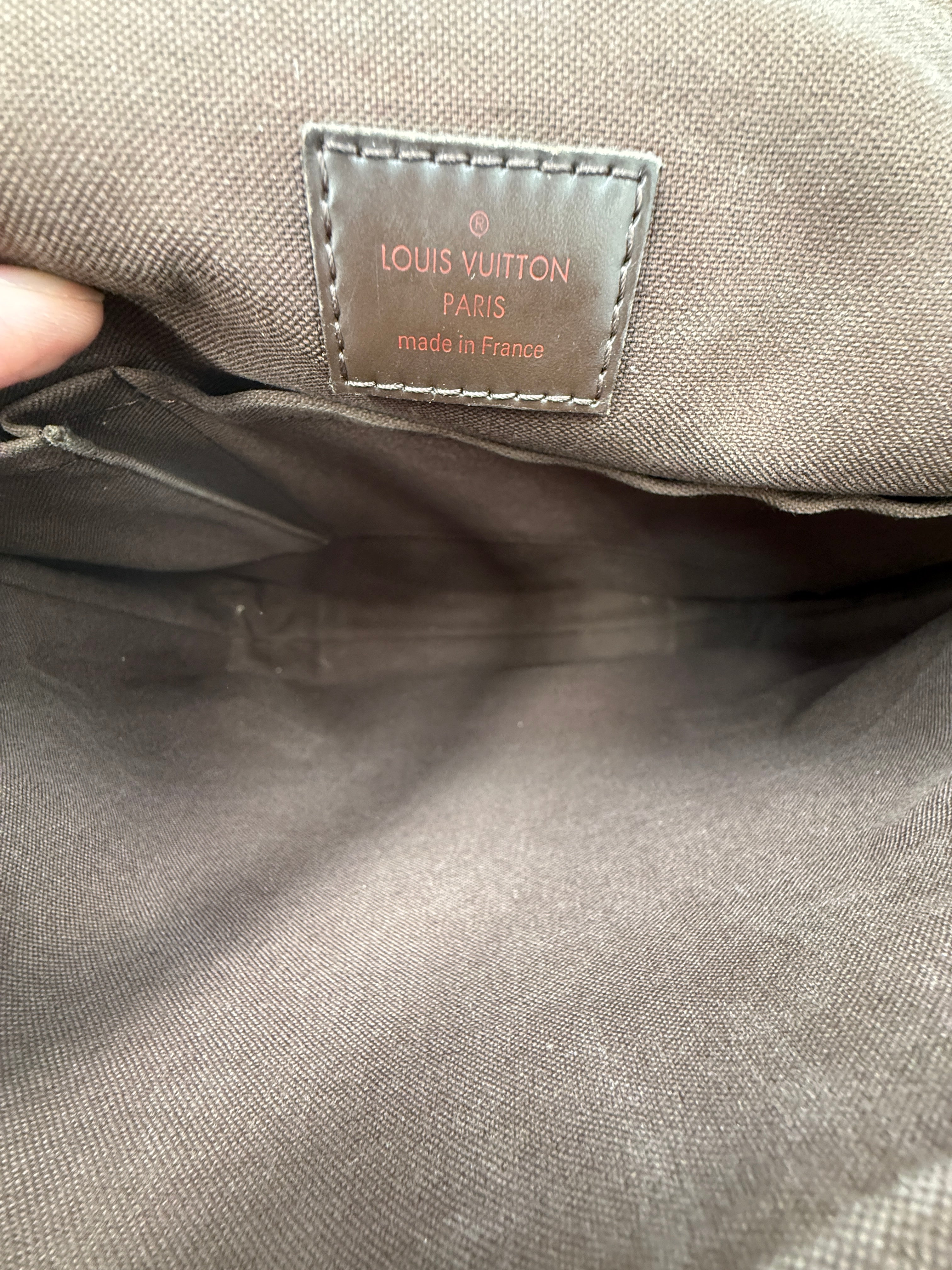 Louis Vuitton Damier Ebene Brooklyn MM Messenger Bag