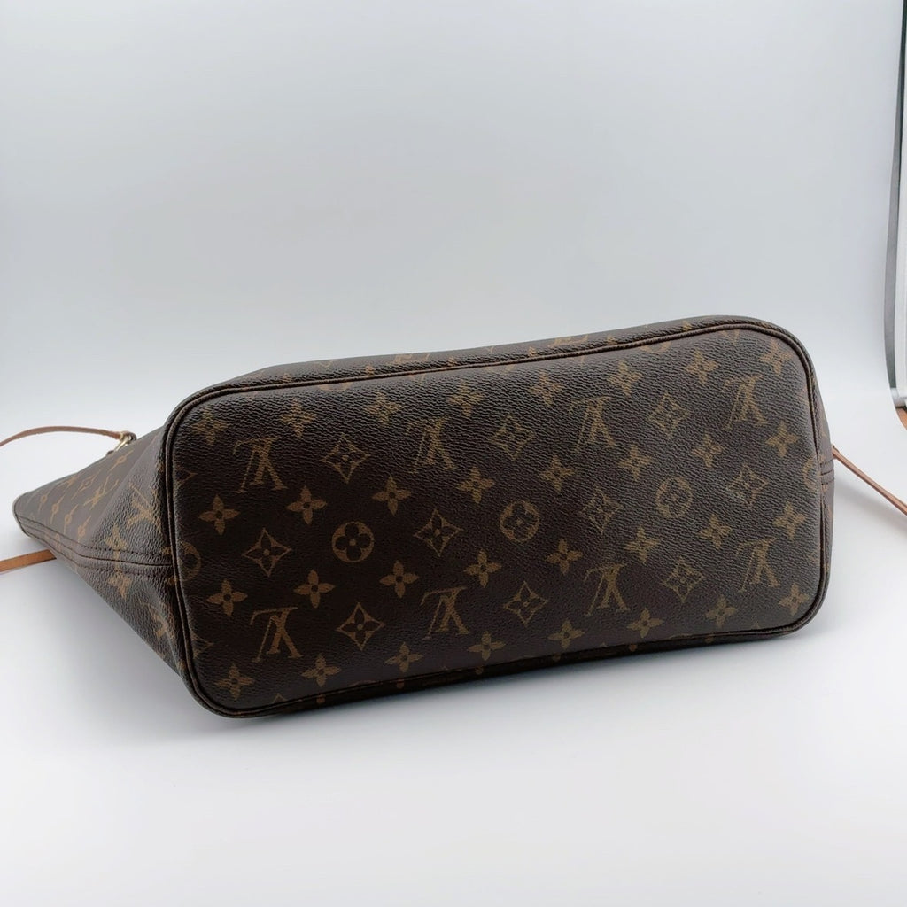 Louis Vuitton Neverfull MM – Monogram Canvas – Pre-owned Authentic Tote Bag