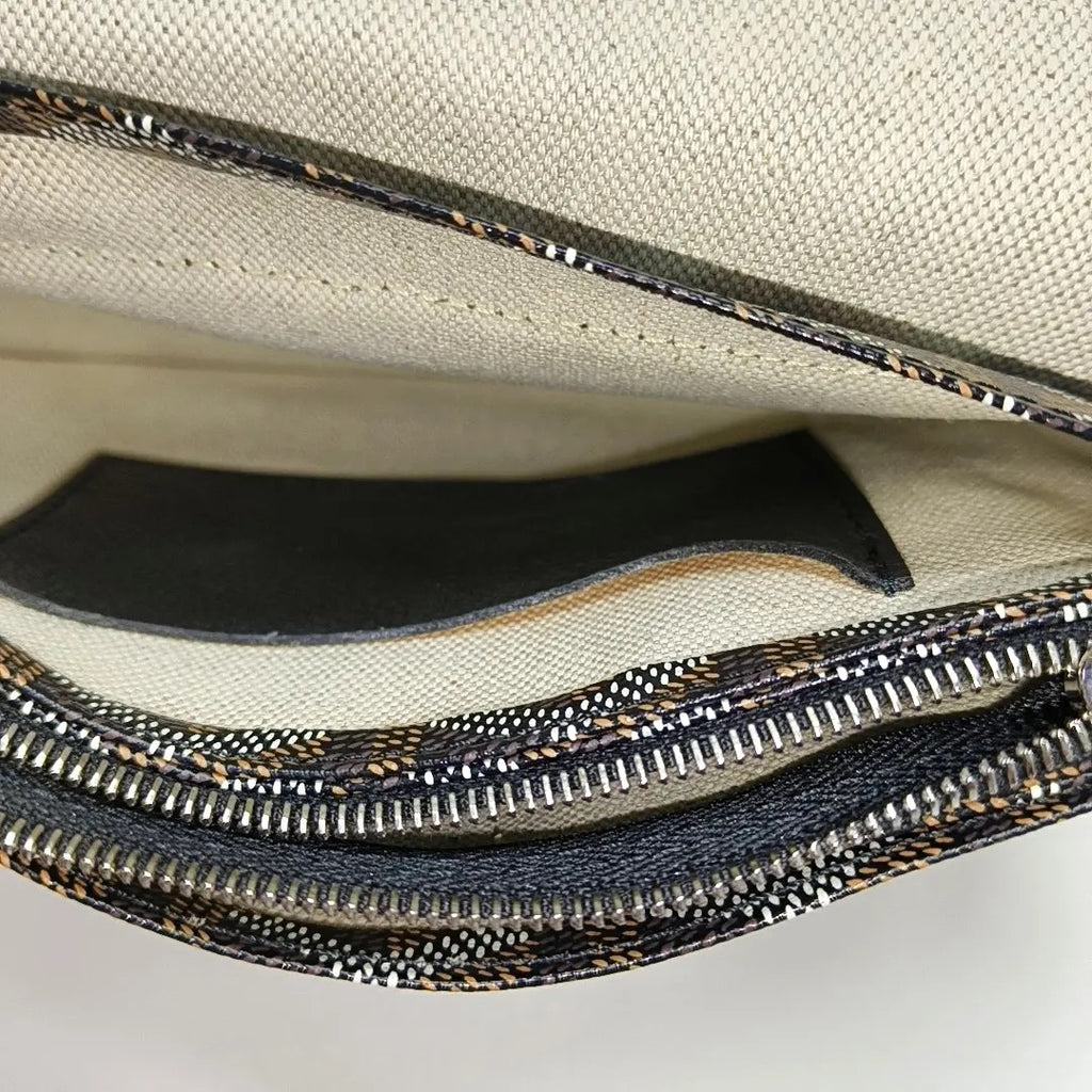 Goyard Plumet Crossbody Bag - Pre-owned