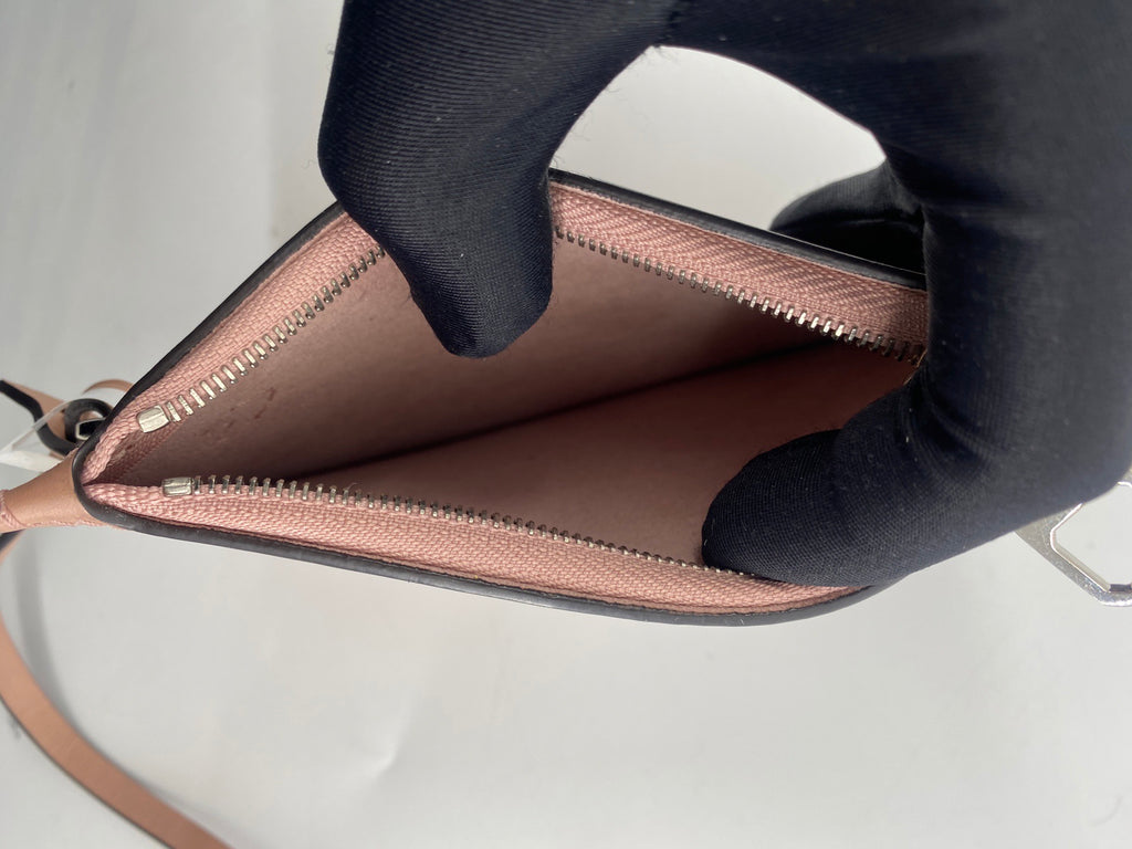 Louis Vuitton Hina PM