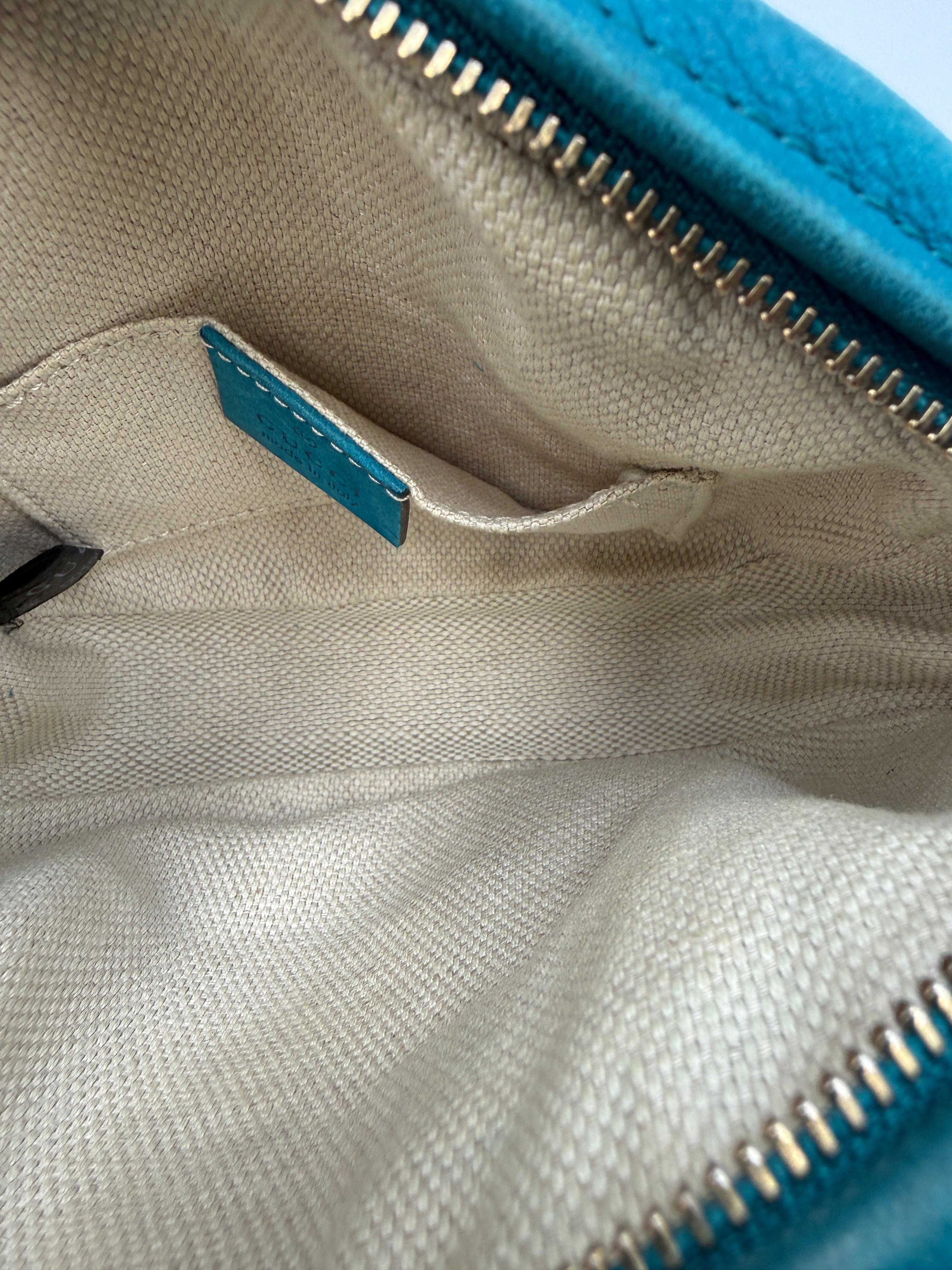 Gucci Soho Disco Bag in Blue Pebbled Suede Leather