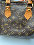 Louis Vuitton Monogram Canvas Speedy 25 - Pre=owned