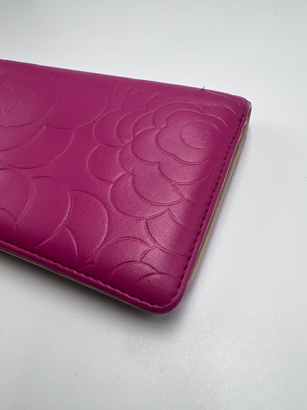 Chanel Camellia Embossed Flap Long Wallet in Magenta / Fuchsia Lambskin with Gold Hardware