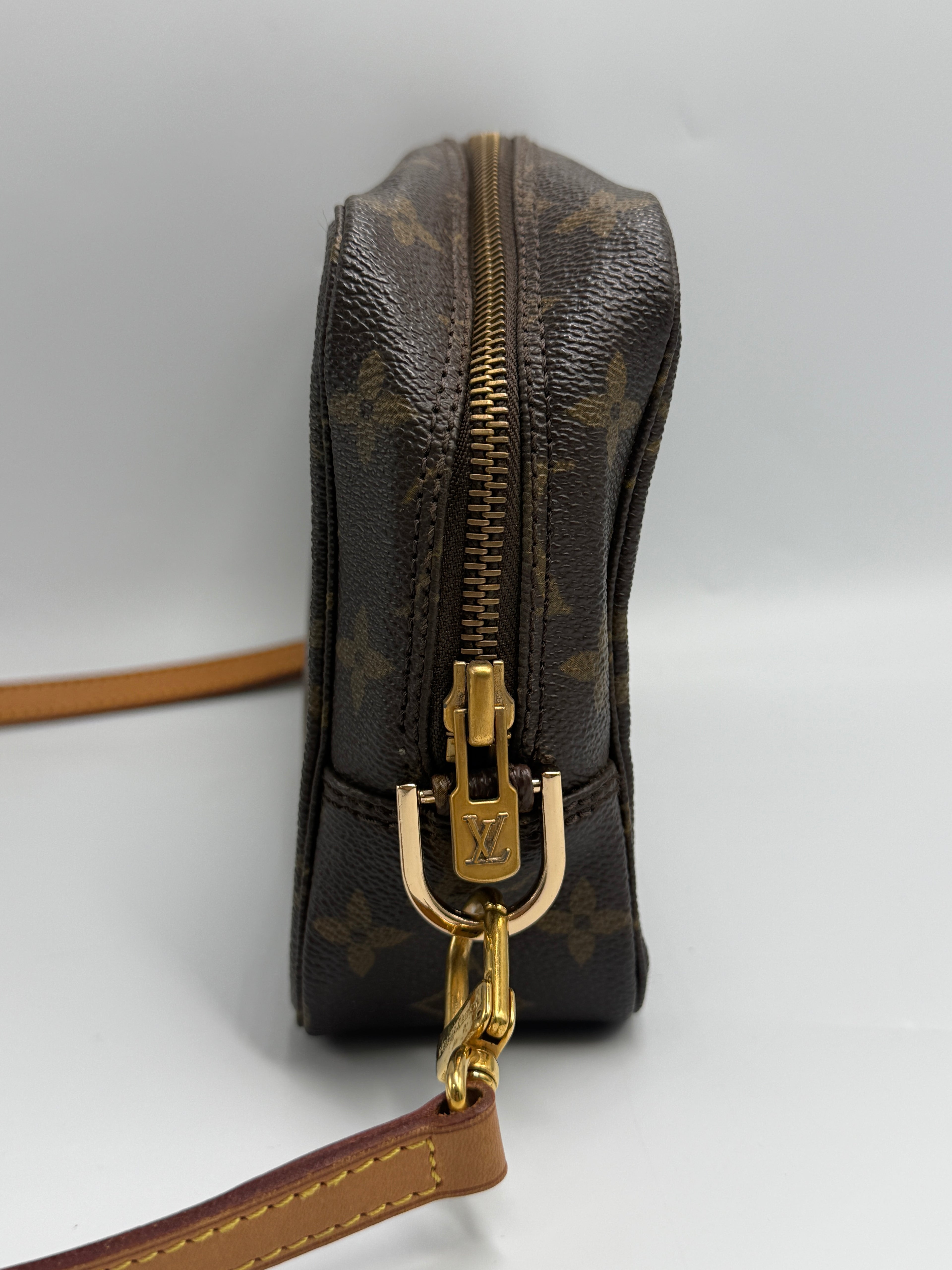 Louis Vuitton Vintage Trousse Toilette 23 in Monogram Canvas