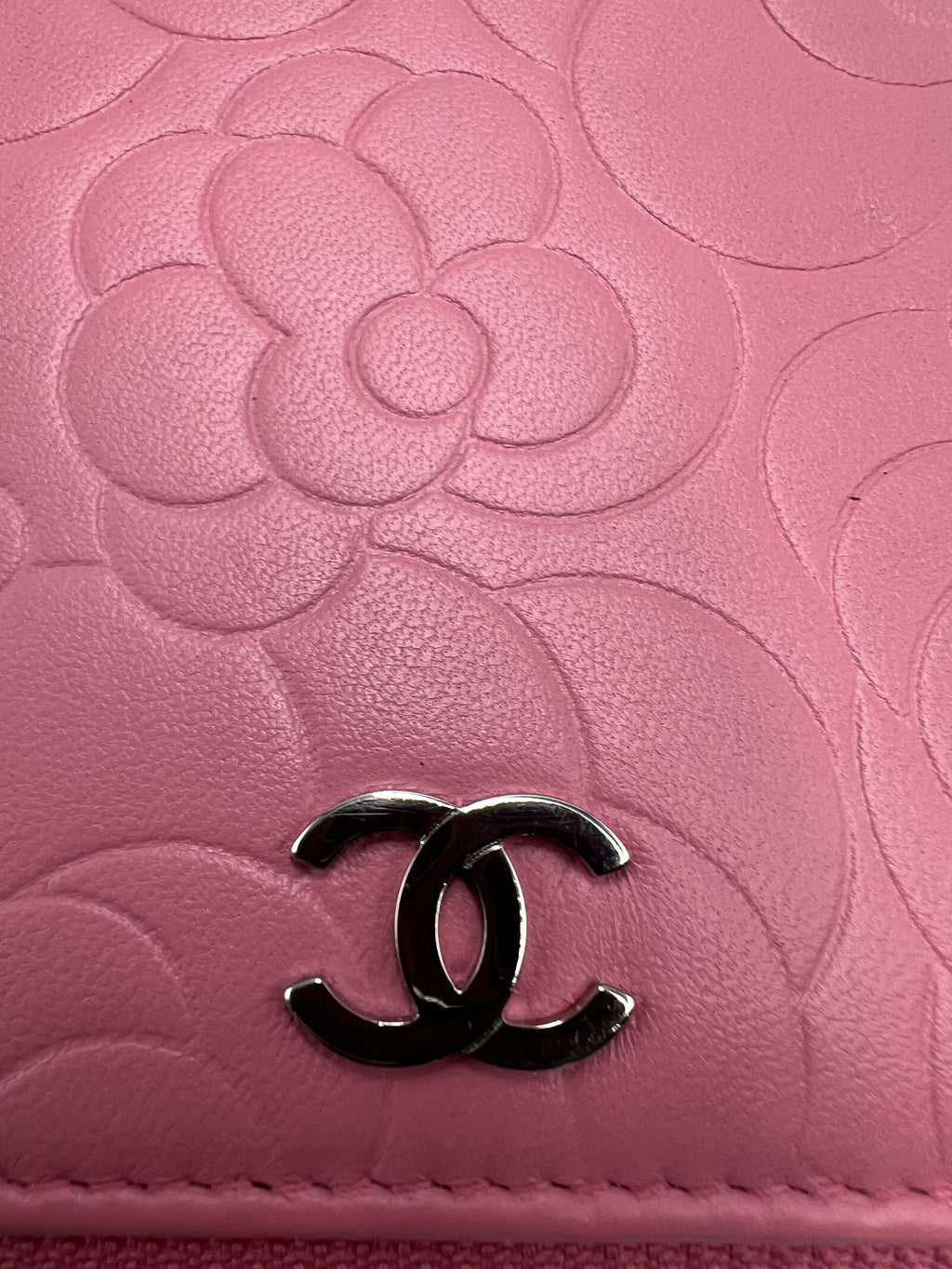 Chanel Camellia Embossed Zipped Long Wallet in Pink Lambskin with Silver Hardware