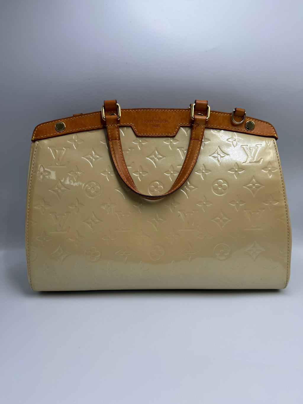 Louis Vuitton (VI0121) Brea MM Monogram Vernis Leather Bag – Yellow