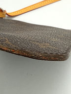 Louis Vuitton Neverfull Pouch – Monogram Canvas – Authentic Pre-owned Wristlet Clutch