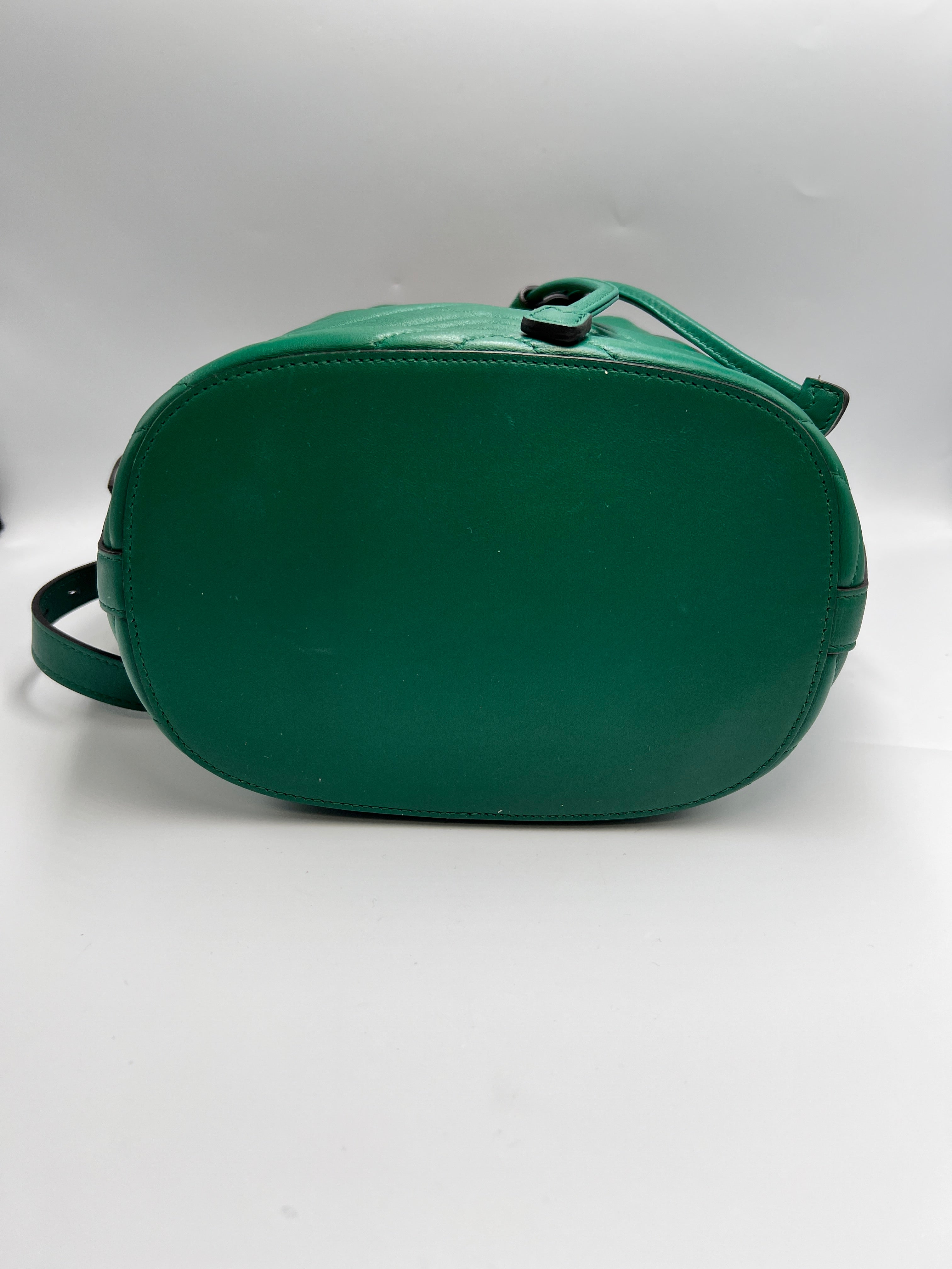 Gucci GG Marmont Matelassé Leather Bucket Bag Green