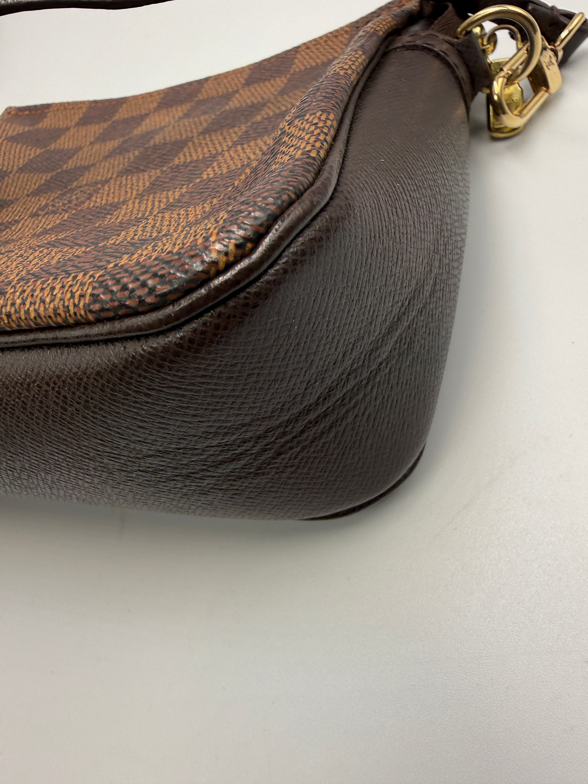 Louis Vuitton Vintage Pochette Accessoires / Navona in Damier Ebene Canvas