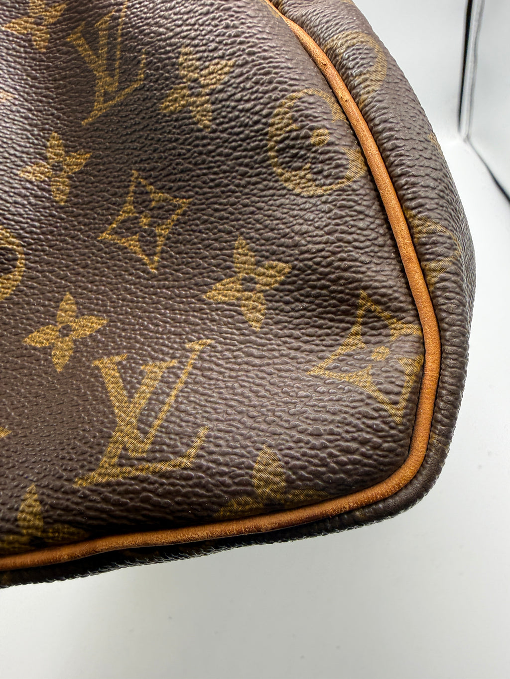 Louis Vuitton Speedy 30 Monogram Duffle Bag