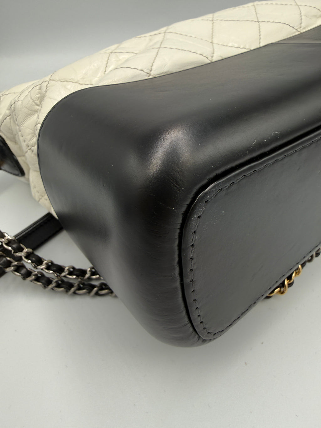 Chanel Gabrielle Medium Hobo - pre-owned