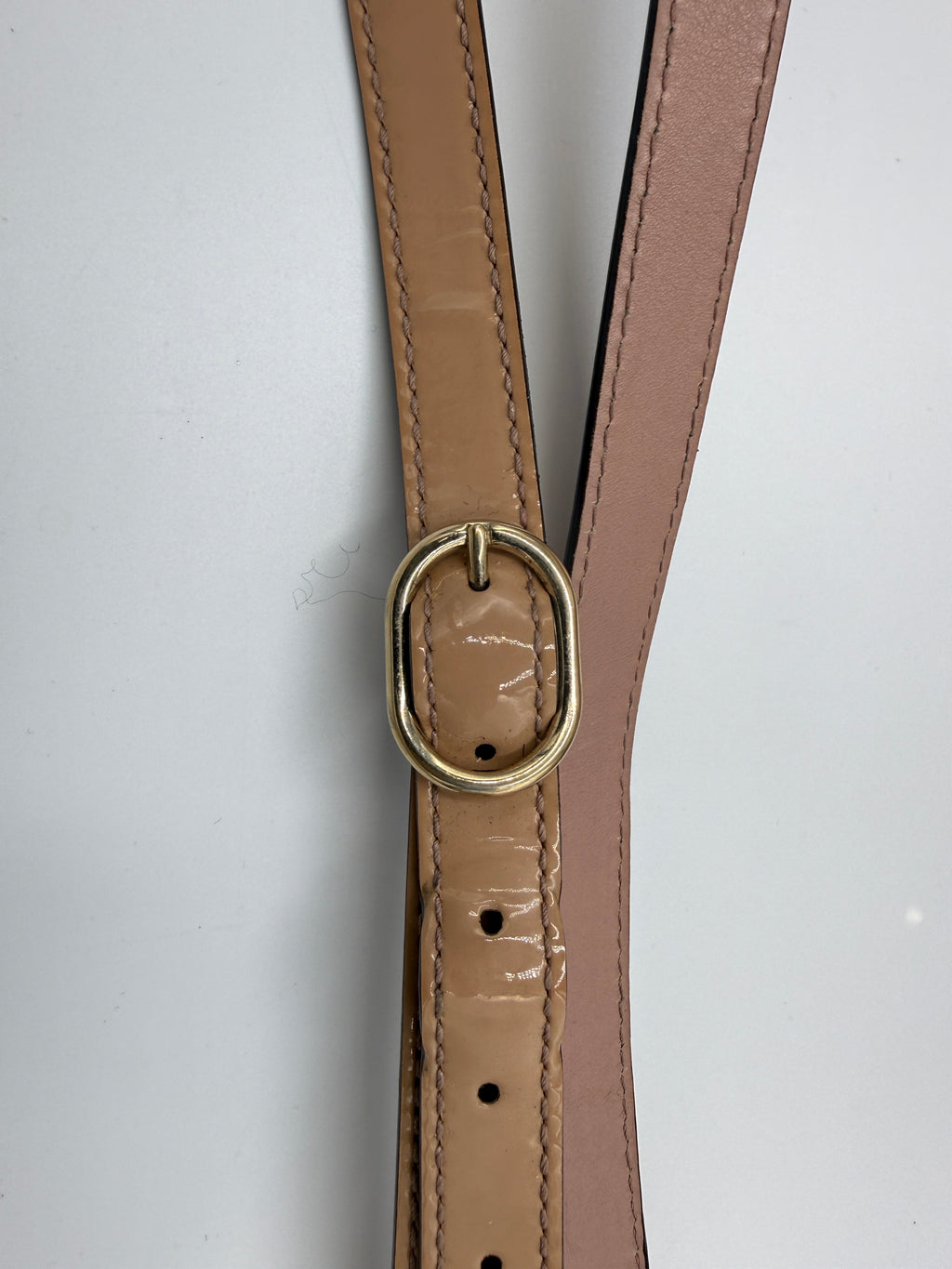 Gucci Microguccissima Patent Leather Dome Bag - Beige Nude