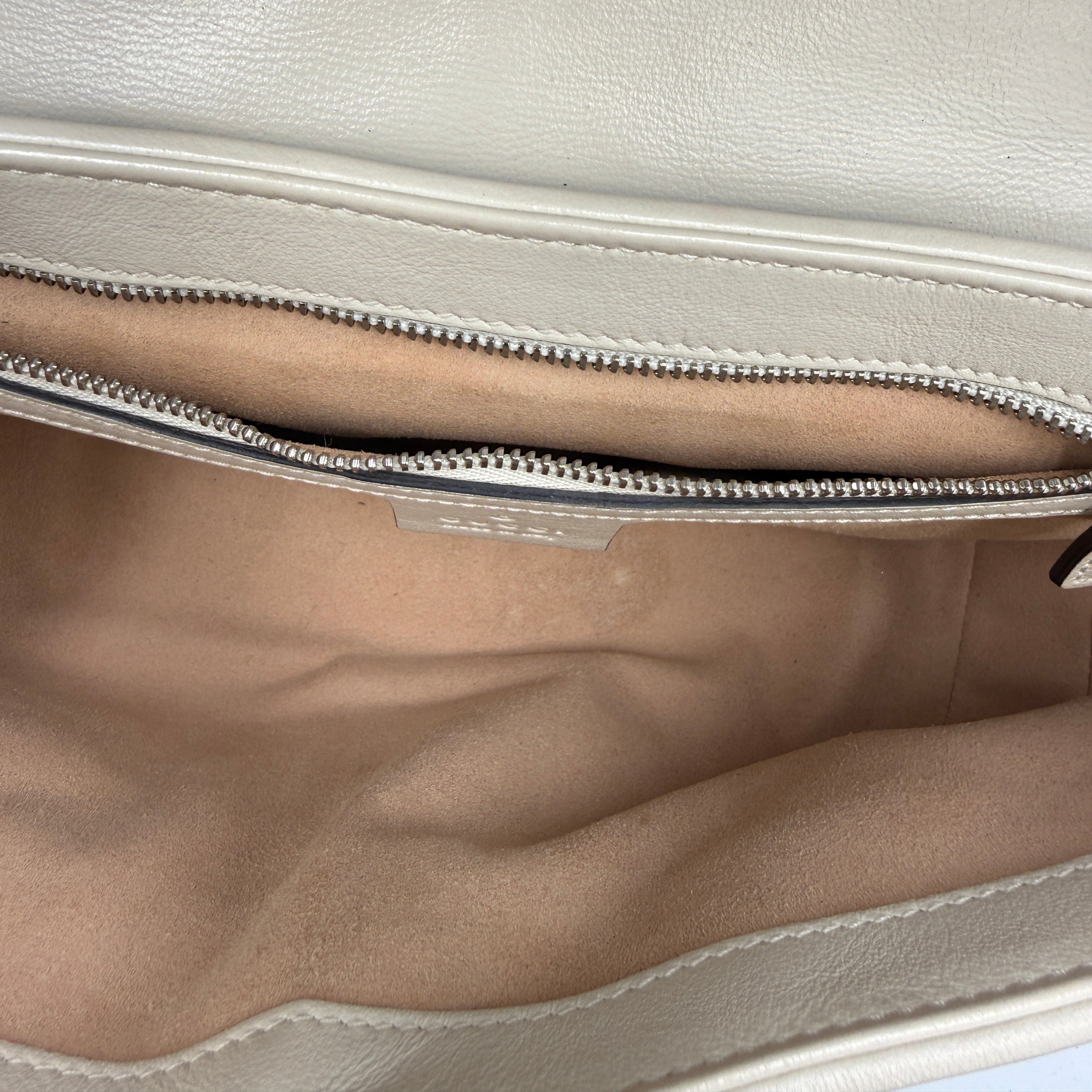Gucci Marmont Medium Bag in Blue Leather Crossbody Bag