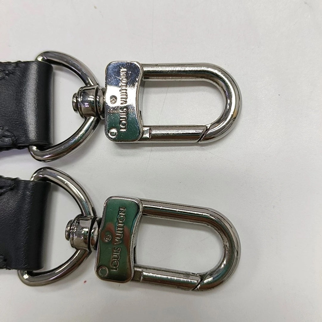 LV Men's Trio Messenger