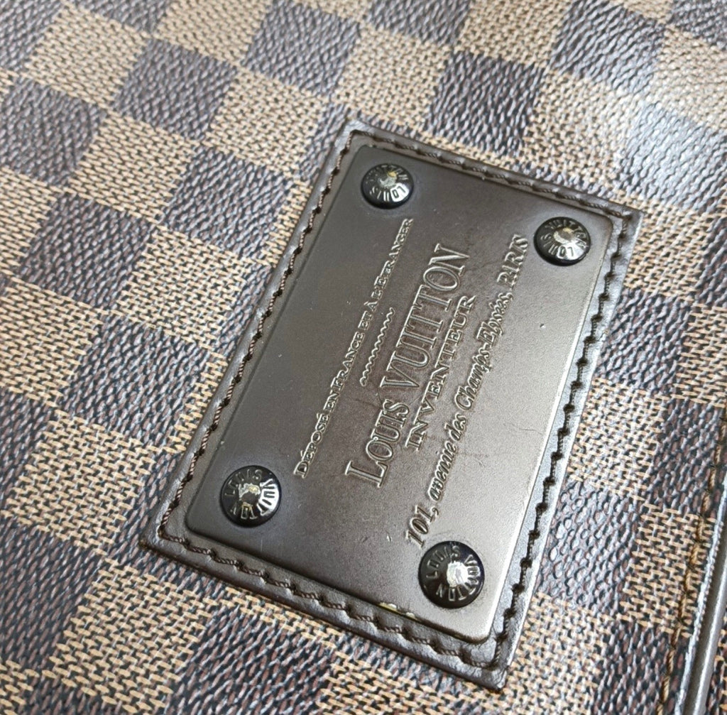 Louis Vuitton Damier Ebene Brooklyn MM Messenger Bag