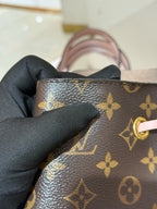 Louis Vuitton Neonoe Bag
