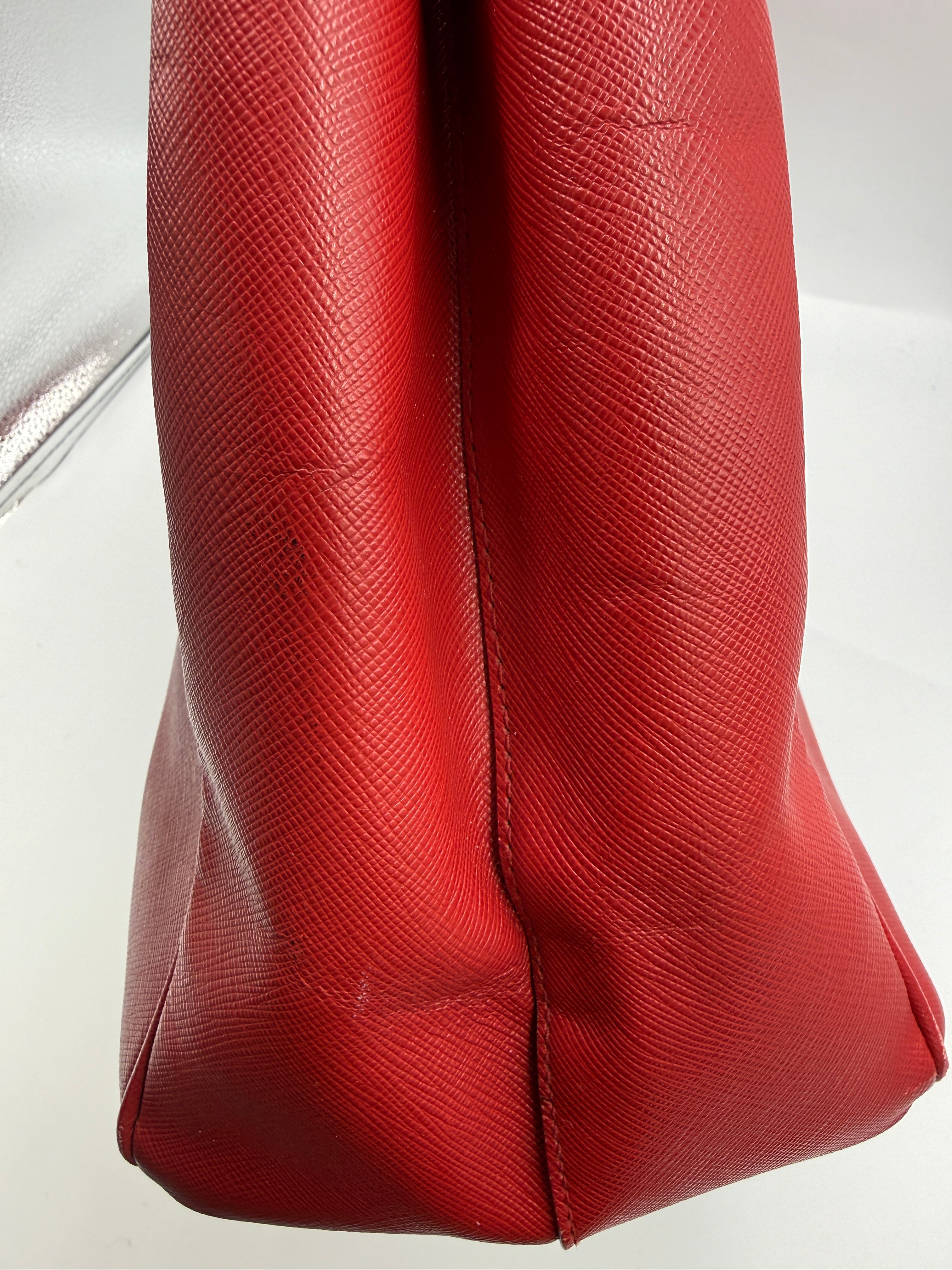 Prada Saffiano Lux Galleria Tote Bag - Red Leather (Pre-owned)