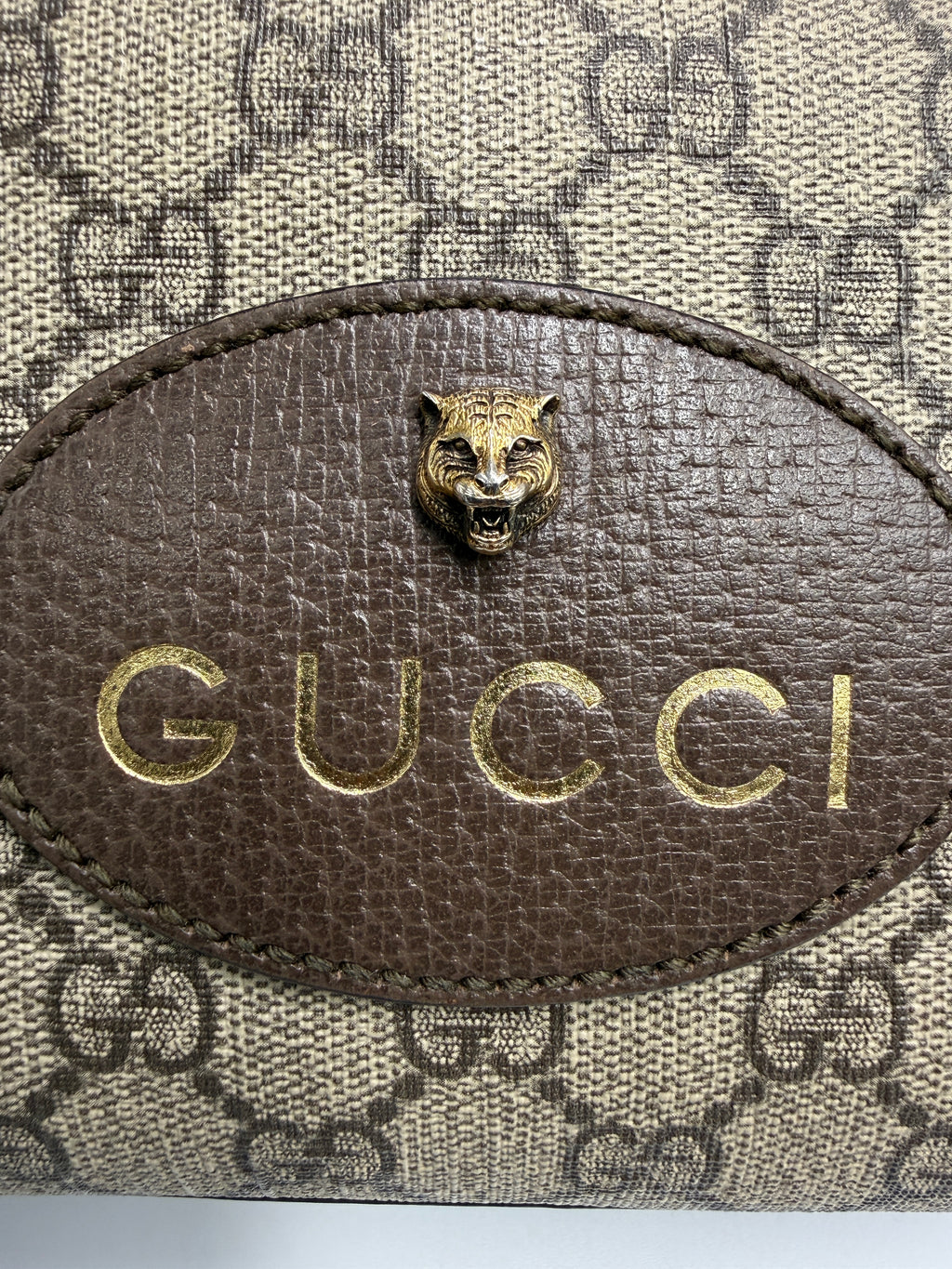 Gucci Neo Classic Feline Head Camera Bag in GG Supreme Canvas