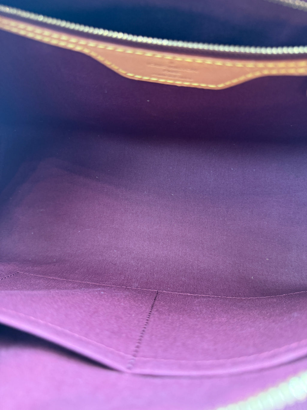 Louis Vuitton ( 2011 ) Brea MM Monogram Vernis Leather Bag – Cherry