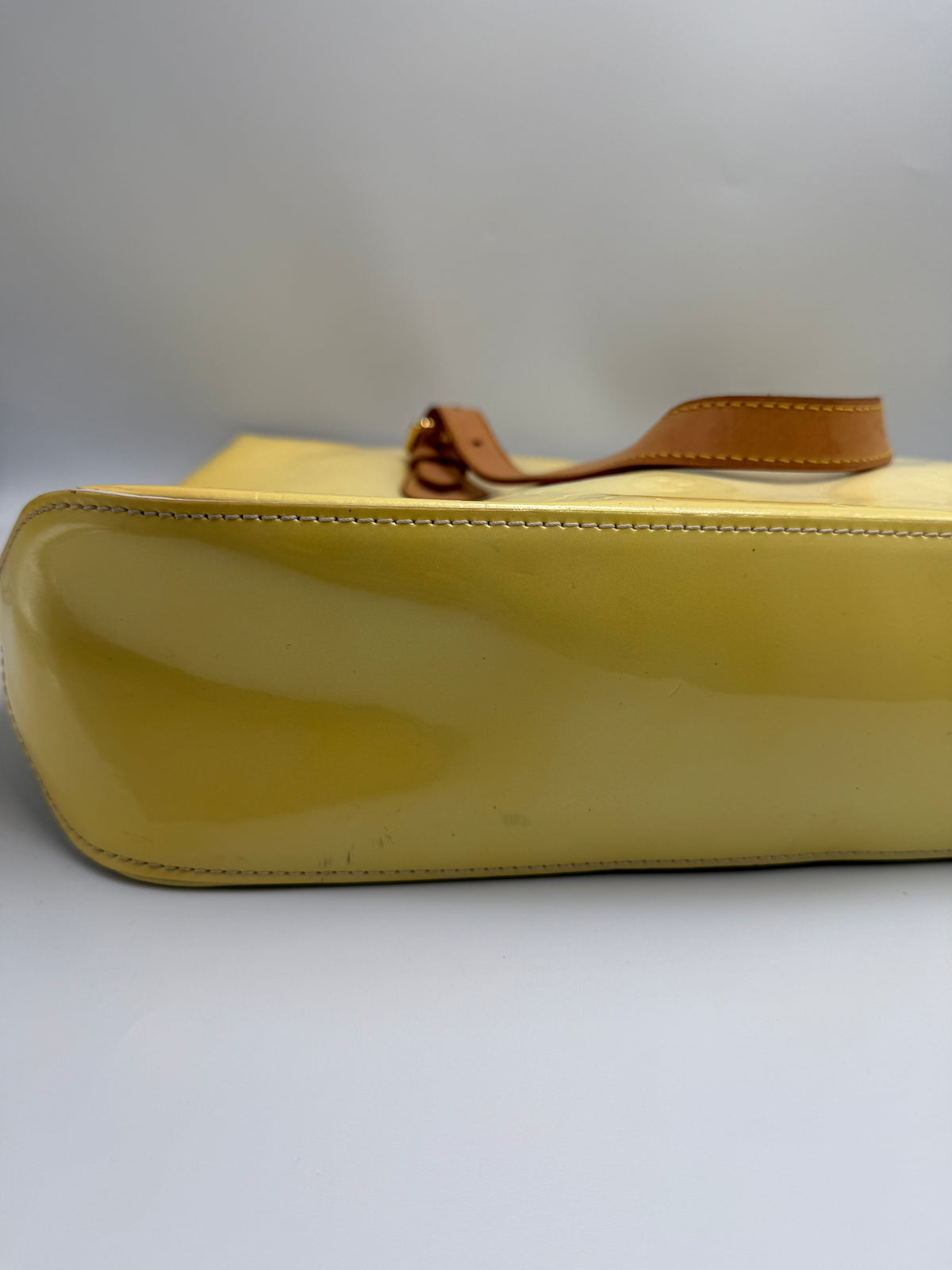 Louis Vuitton Monogram Vernis Houston Tote Bag in Pearl / Yellow