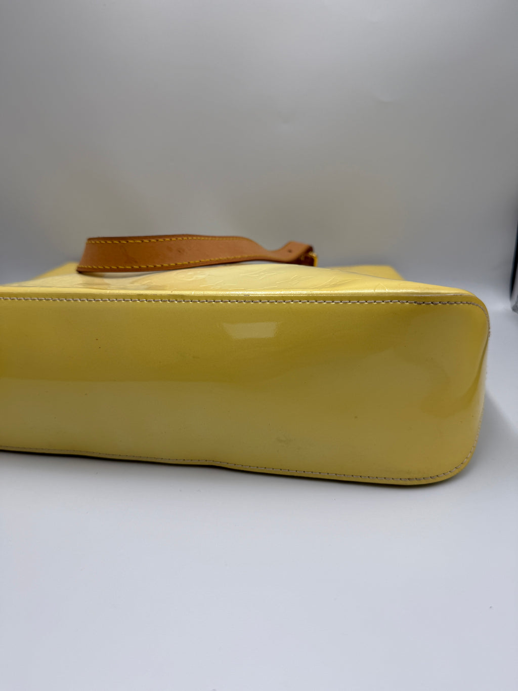 Louis Vuitton Monogram Vernis Houston Tote Bag in Pearl / Yellow