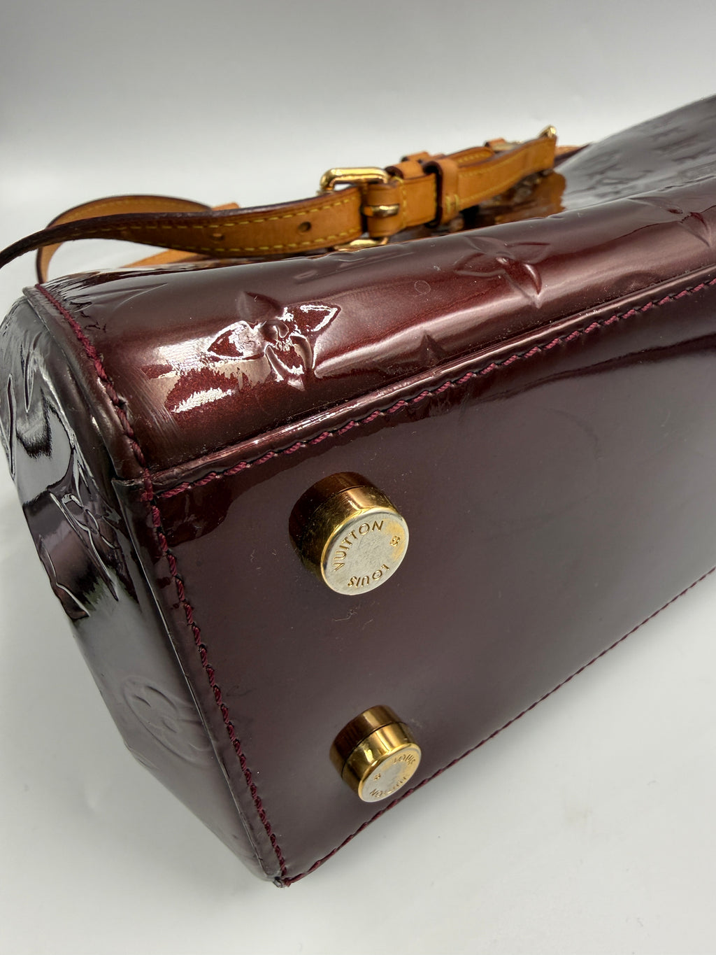 Louis Vuitton ( 2013 ) Brea MM Monogram Vernis Leather Bag – Cherry