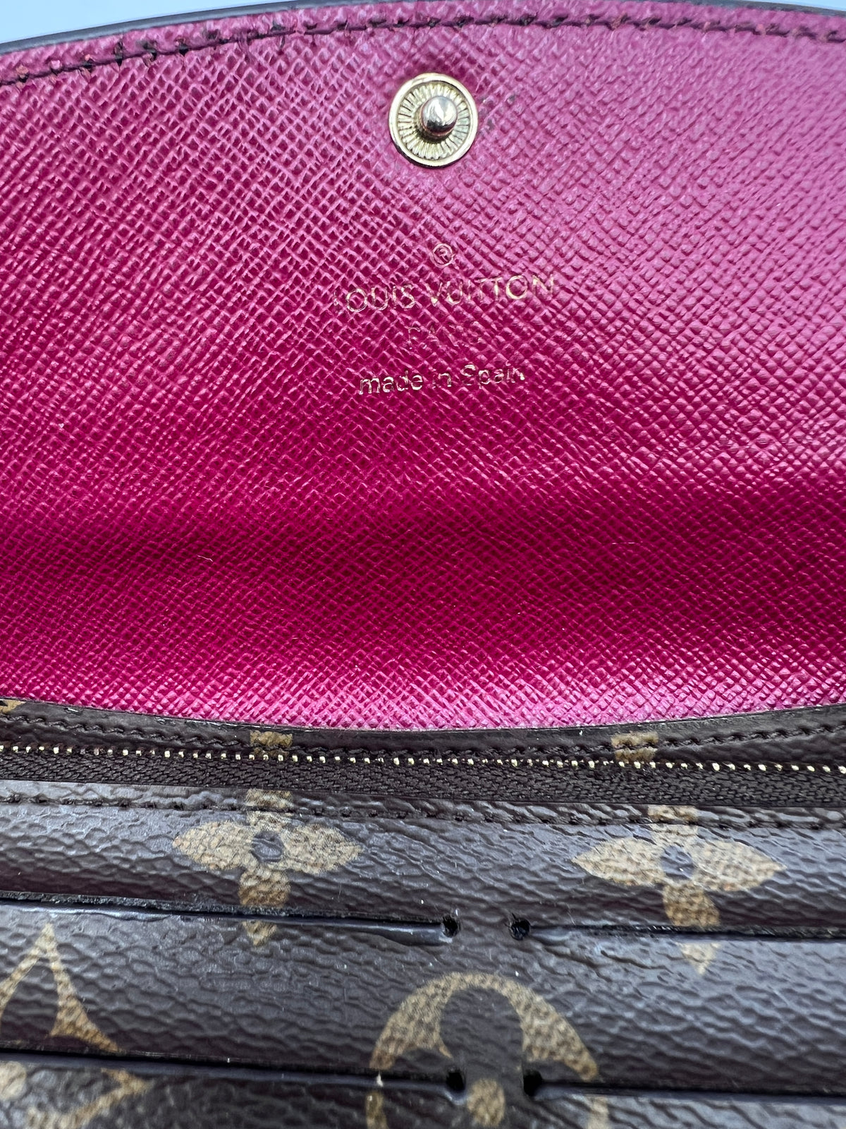 Louis Vuitton Monogram Sarah Wallet