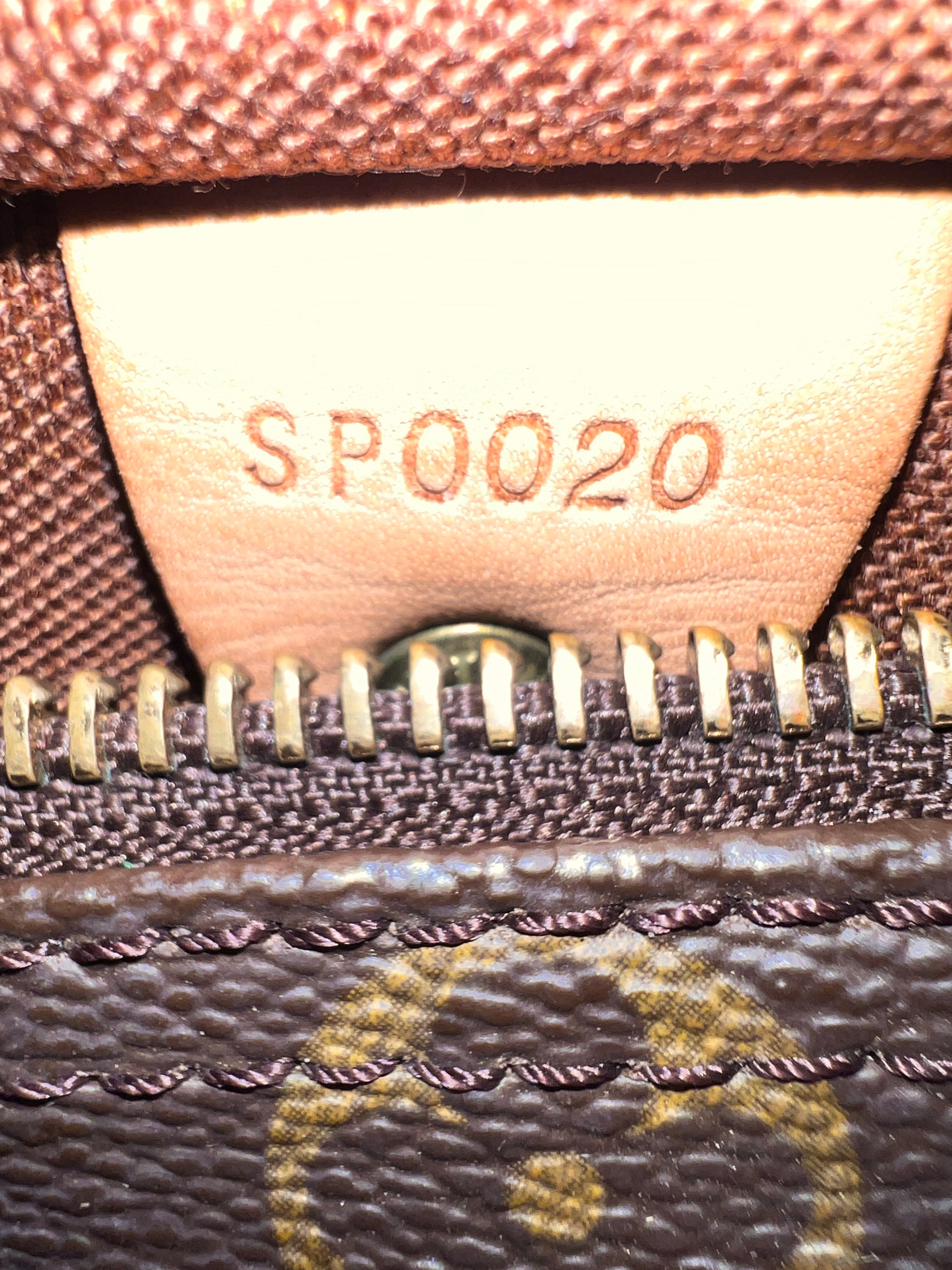 Louis Vuitton Speedy 25 (2000) Monogram Duffle Bag