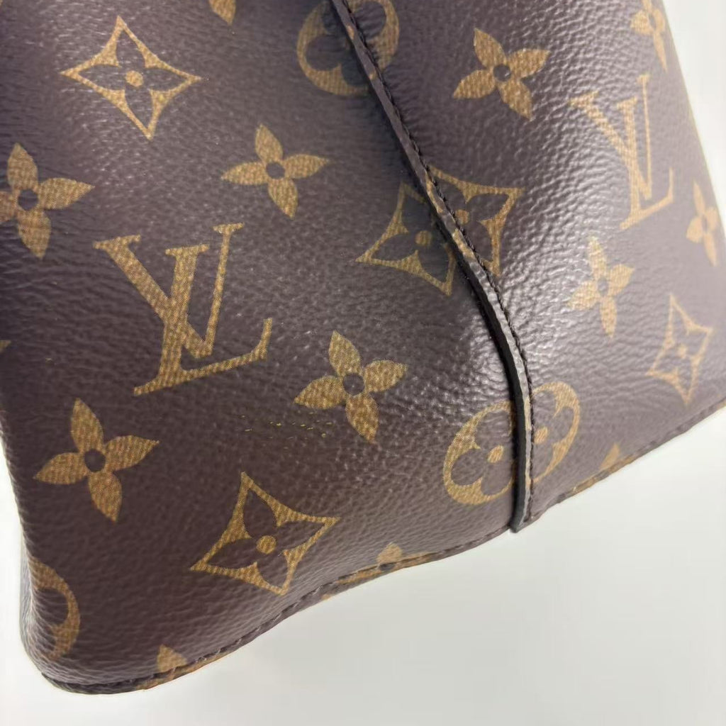 Louis Vuitton Neonoe Bag