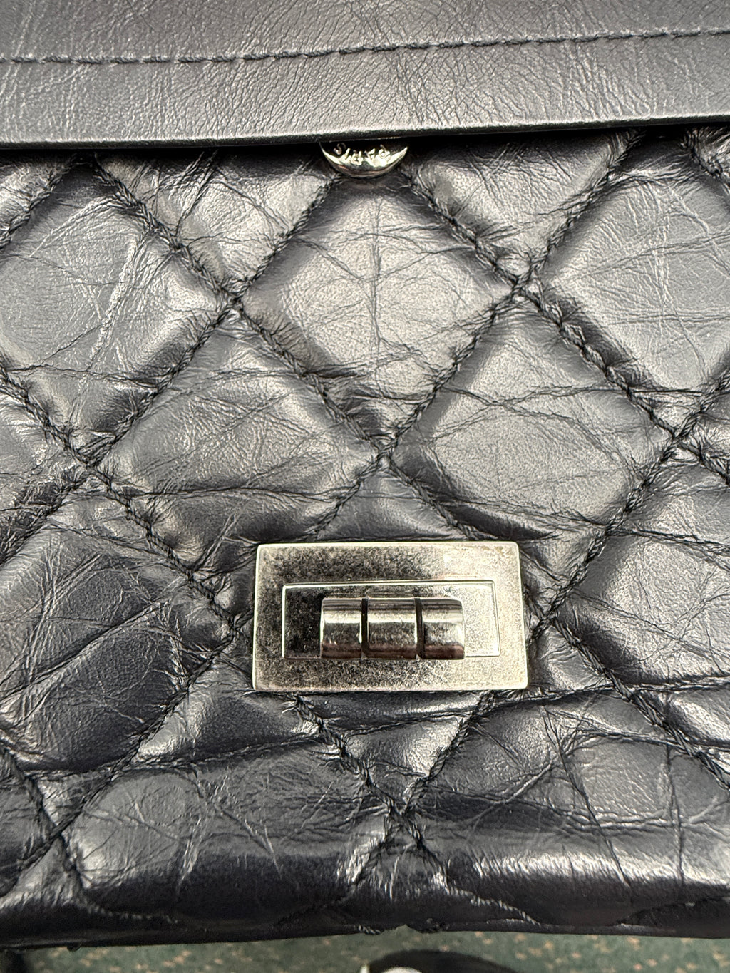 Pre-owned Chanel Black 2.55 Reissue Classic Flap Bag