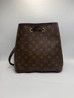Louis Vuitton NéoNoé MM Monogram Canvas with Coquelicot Black Trim