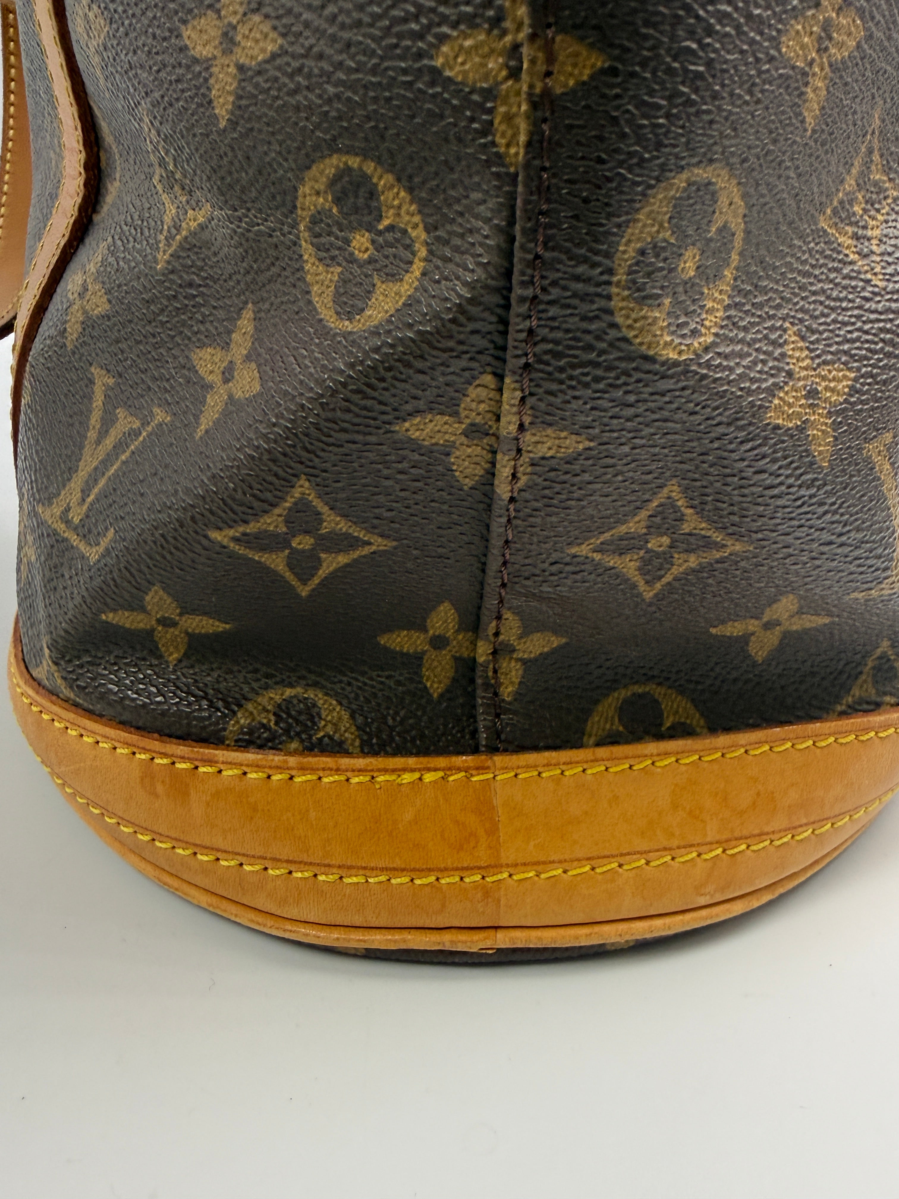 Louis Vuitton Vintage Bucket GM (Vavin/Bucket 27) in Monogram Canvas
