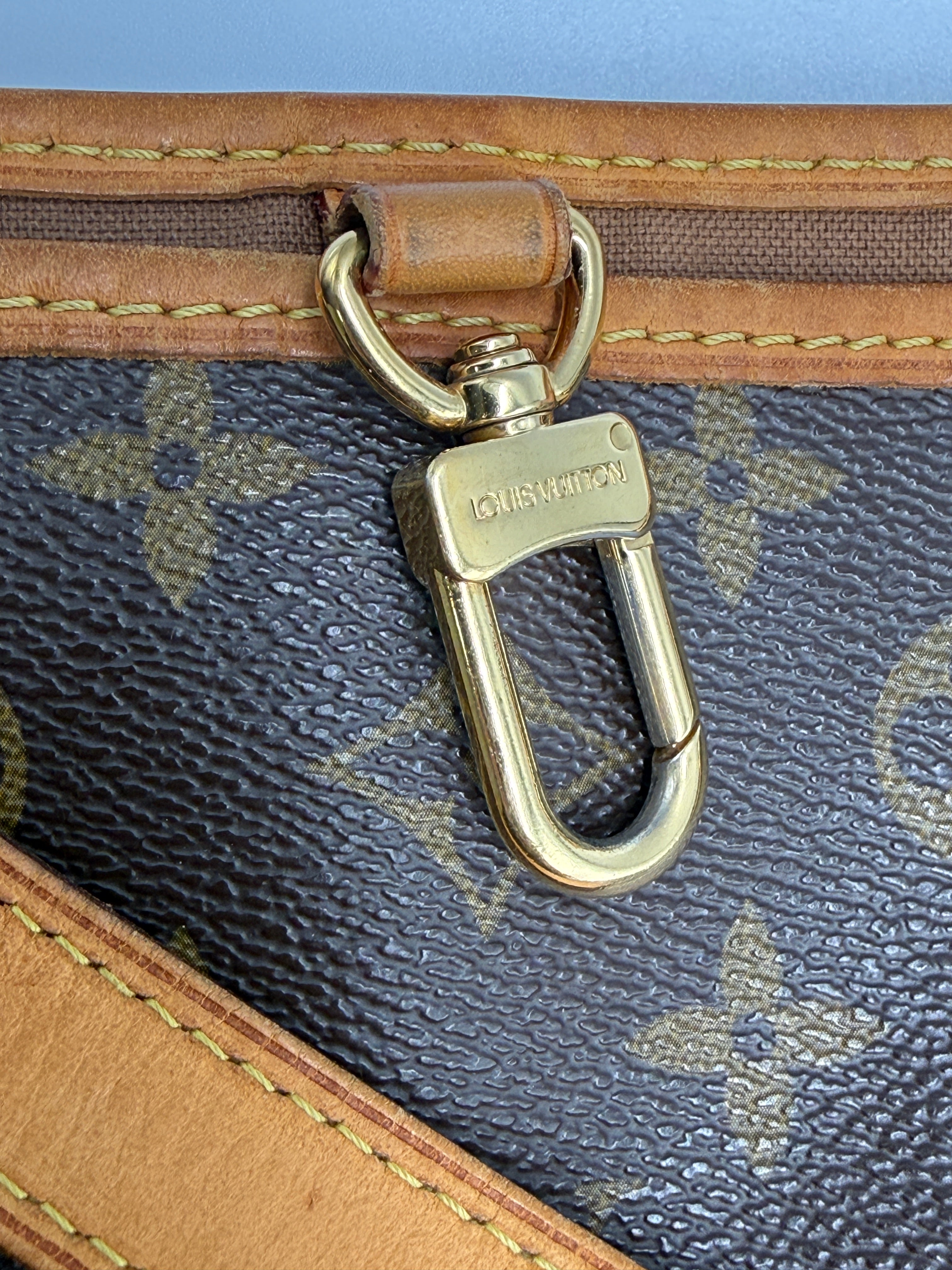 Louis Vuitton Vintage Batignolles Horizontal in Monogram Canvas
