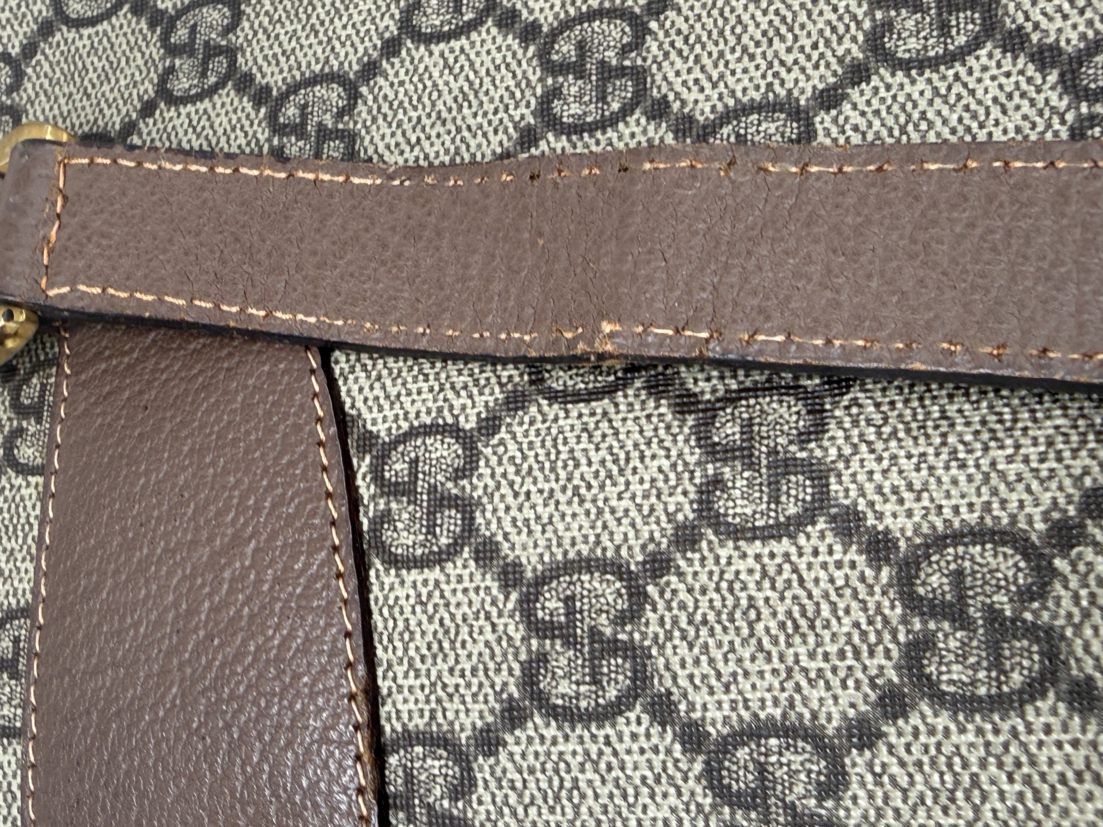 Gucci Vintage GG Supreme Canvas Tote Bag in Beige/Ebony with Brown Leather Trim
