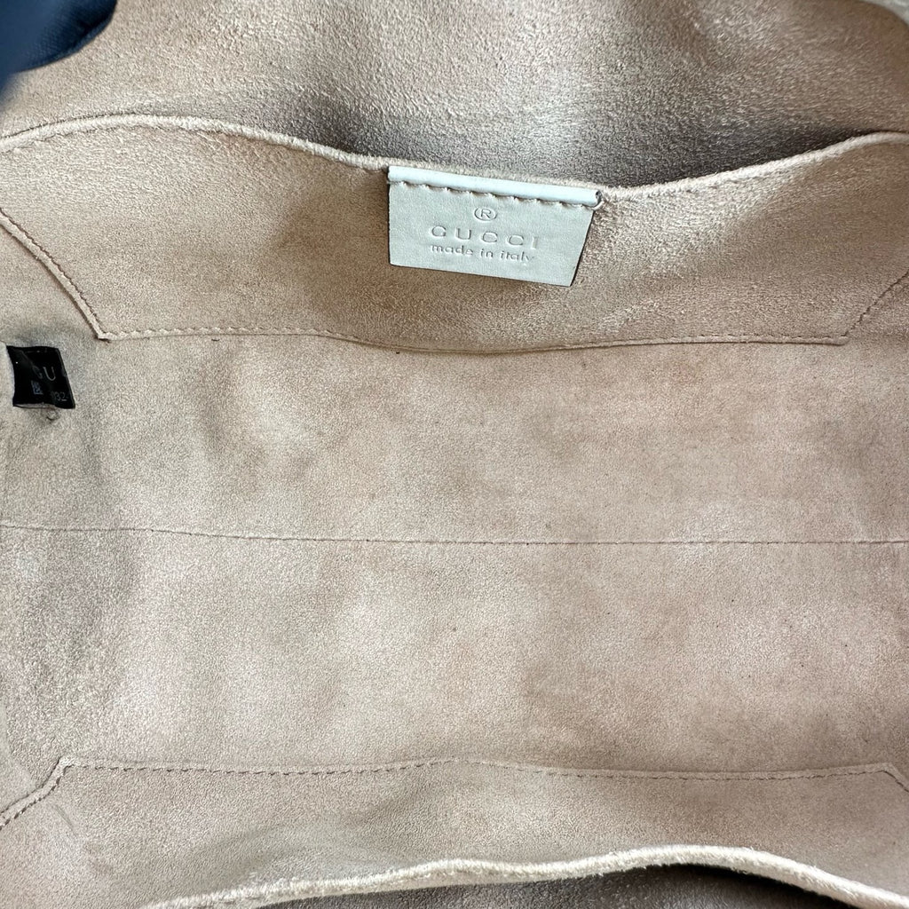 Gucci Padlock GG Supreme Medium Shoulder Bag – White Leather Trim